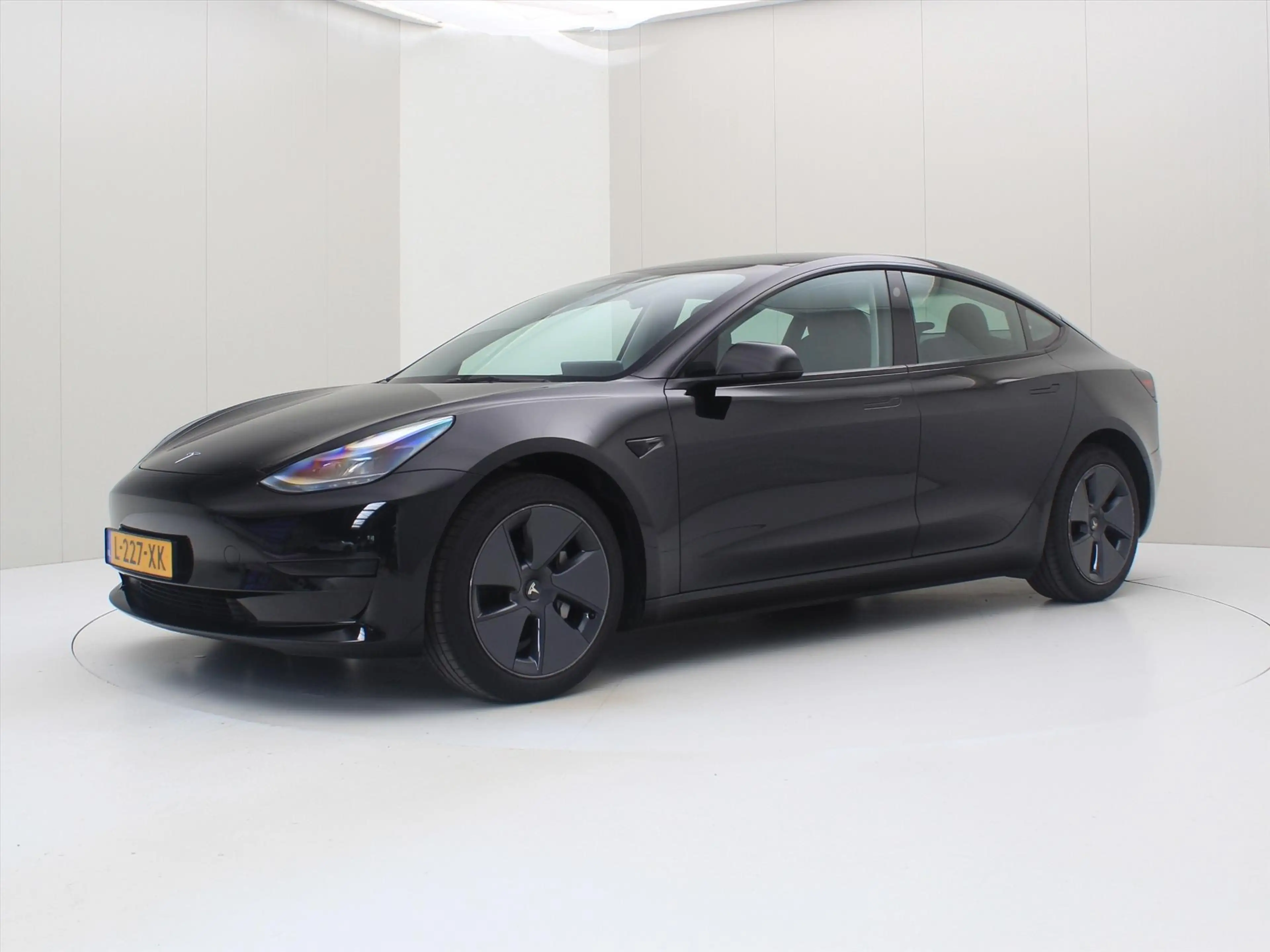 Tesla Model 3 Standard RWD Plus FACELIFT [ LFP-ACCU+WARMTEPOMP+A — photo 7