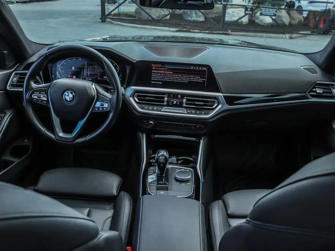 BMW 3 Series снимка BMW 3 Series