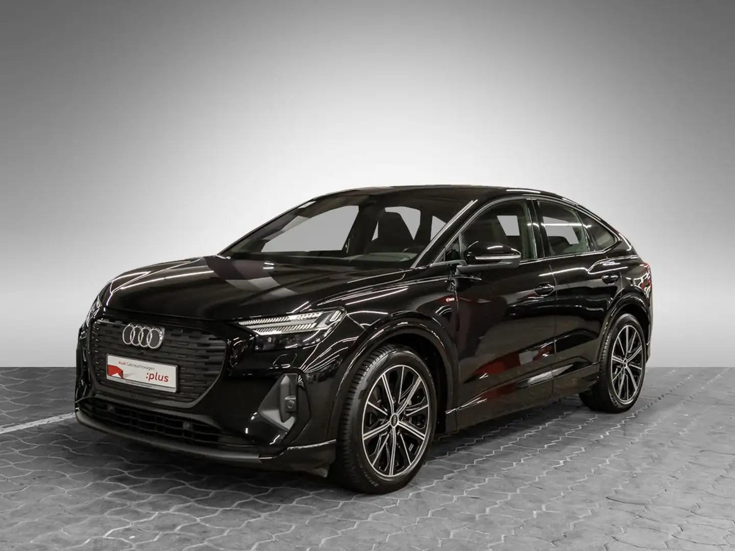 Audi Q4 e-tron Q4 Sportback 40 e-tron S line AHK Matrix AR-HUD Schwarz - 2