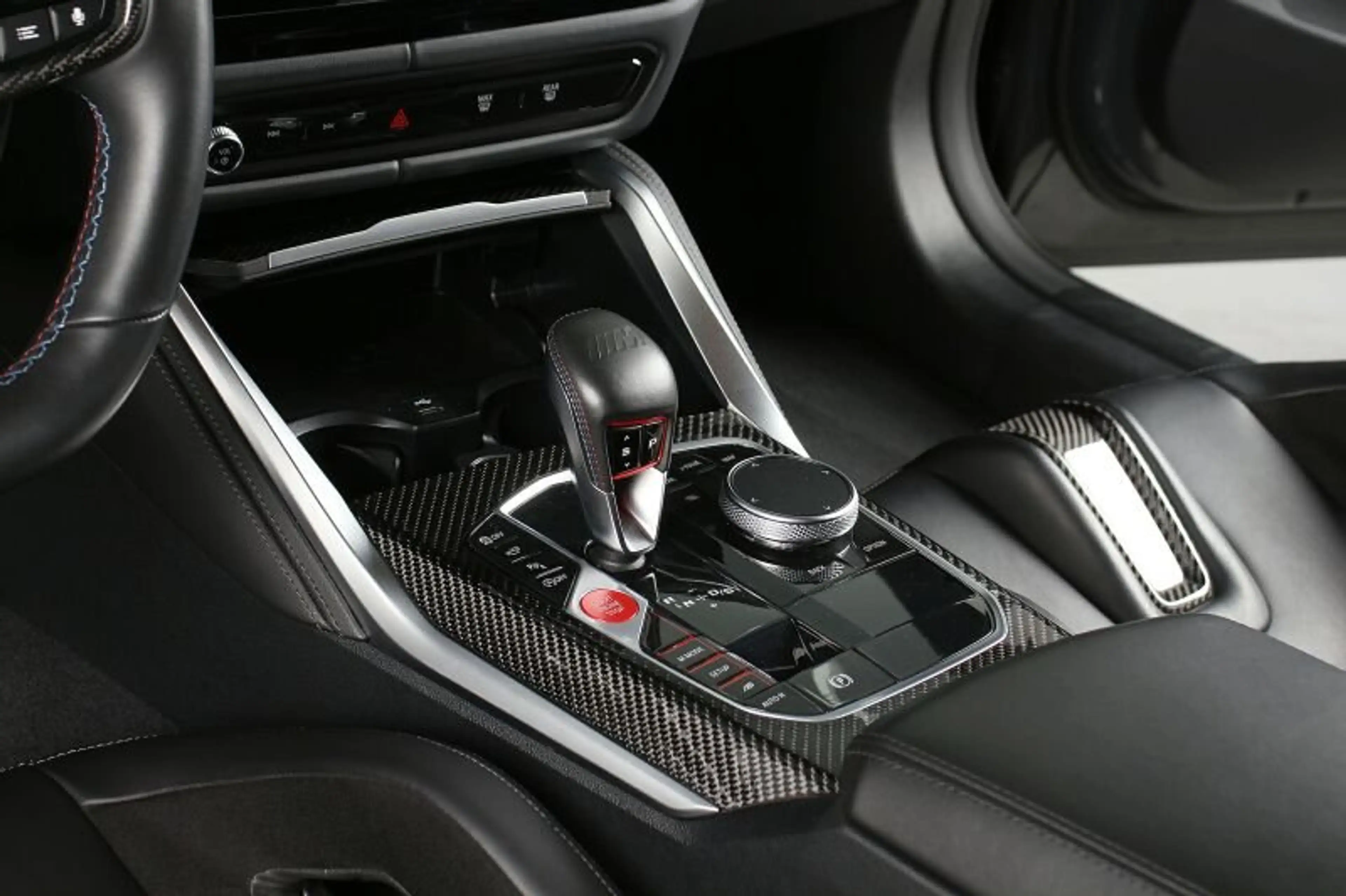 BMW M4 Competition Coupé NP127020.- Carbon H&K Park+ — photo 8