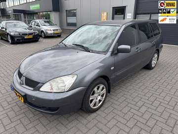 Station Wagon 1.6 Inform