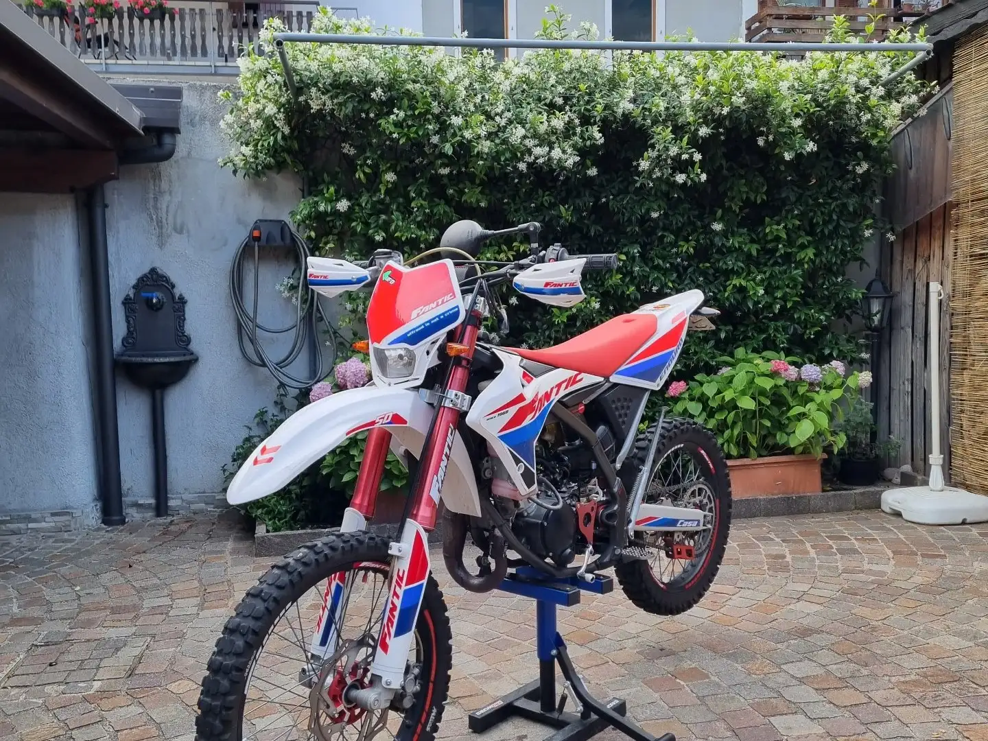 Fantic 50E casa Blanco - 2