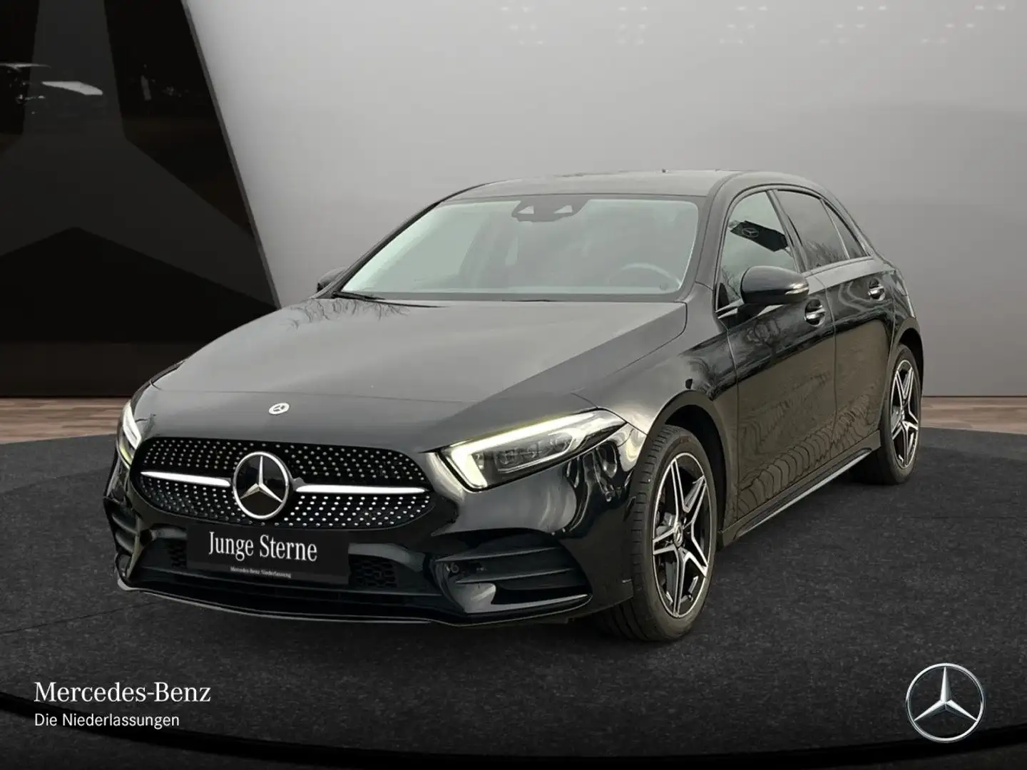 Mercedes-Benz A 250 e AMG+NIGHT+AHK+MULTIBEAM+KAMERA+8G Schwarz - 2