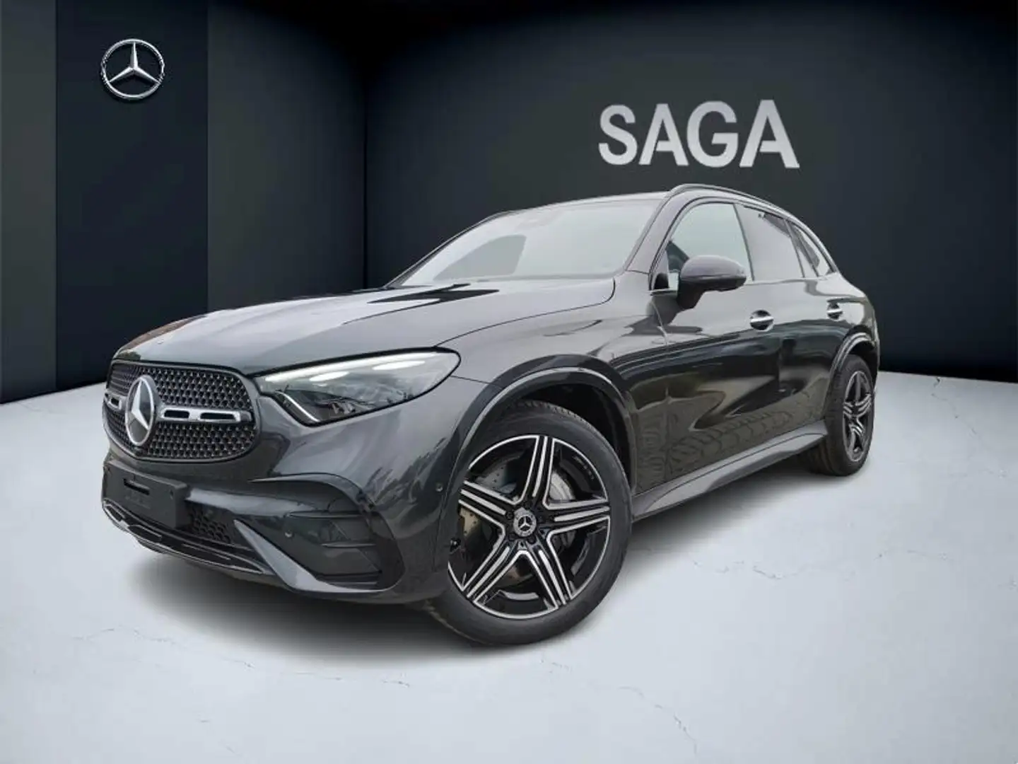 Mercedes-Benz GLC 200 Star Edition Grijs - 1