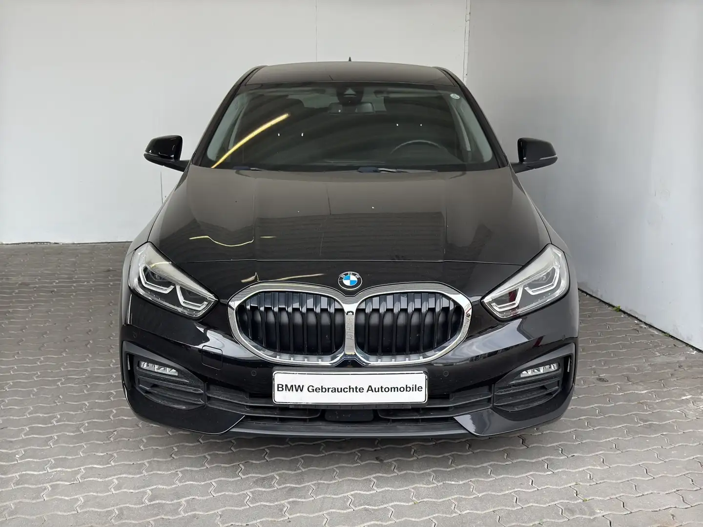 BMW 120 dA xDrive 5-trg. Advantage LiveCock.LED.AHK. Schwarz - 1