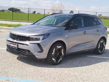 Grandland I 2023 1.6 phev GSe awd 300cv auto