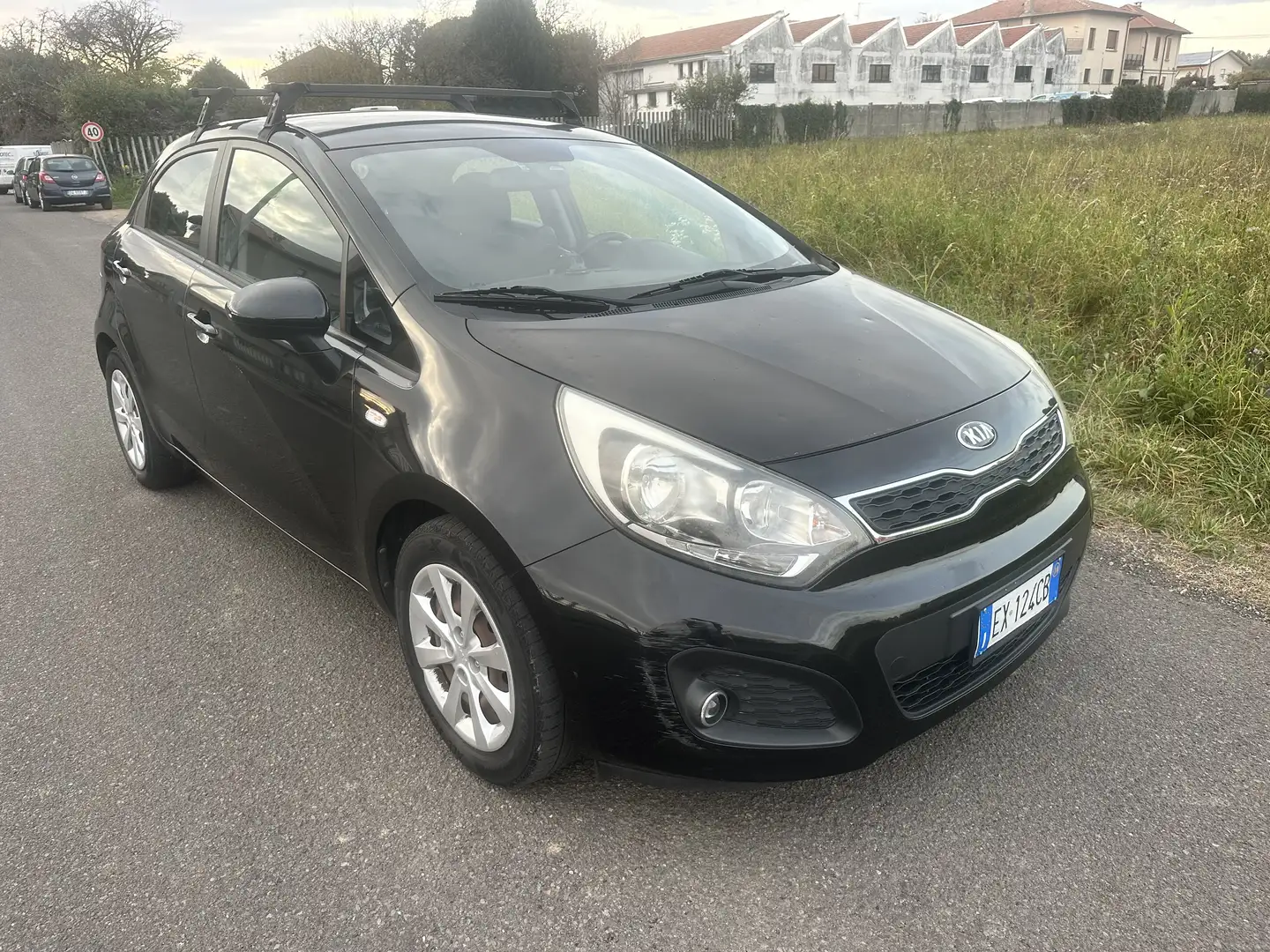 Kia Rio 5p 1.2 cvvt Active Nero - 2