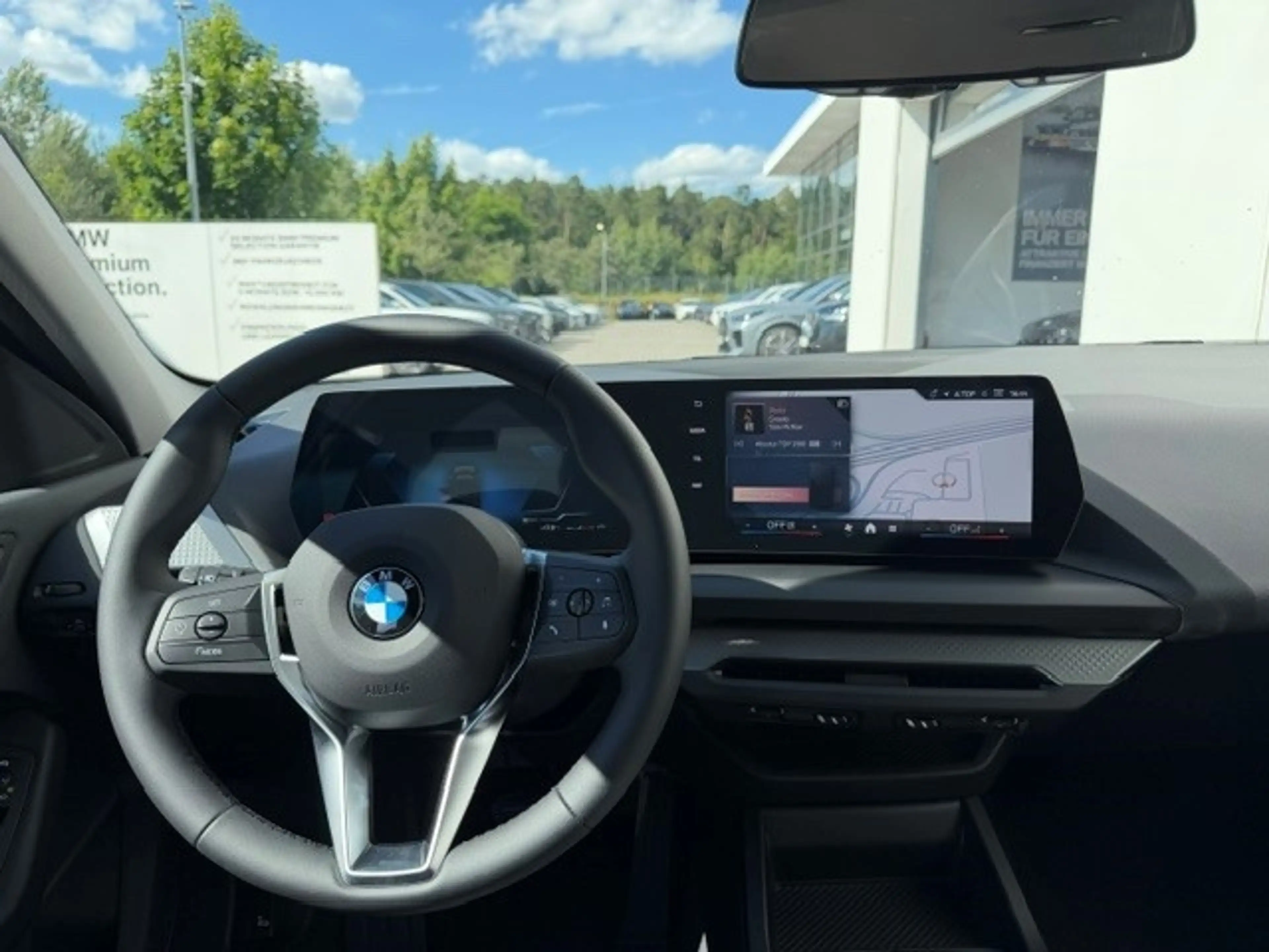 BMW 120 Navi Digitales Cockpit LED Mehrzonenklima 2-Zonen- — photo 9