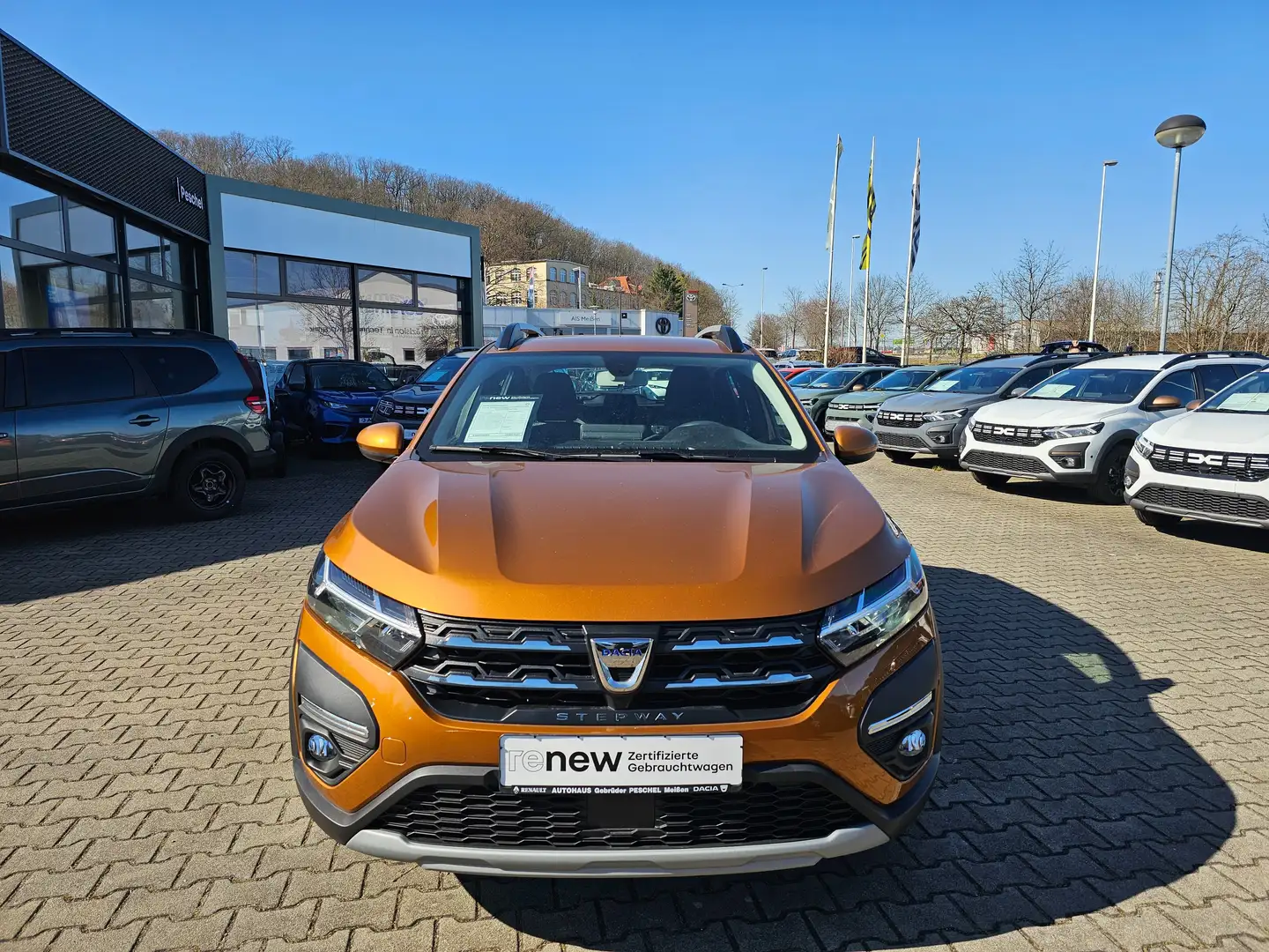 Dacia Sandero Stepway TCe90 CVT Comfort PDC Klima LED Orange - 2