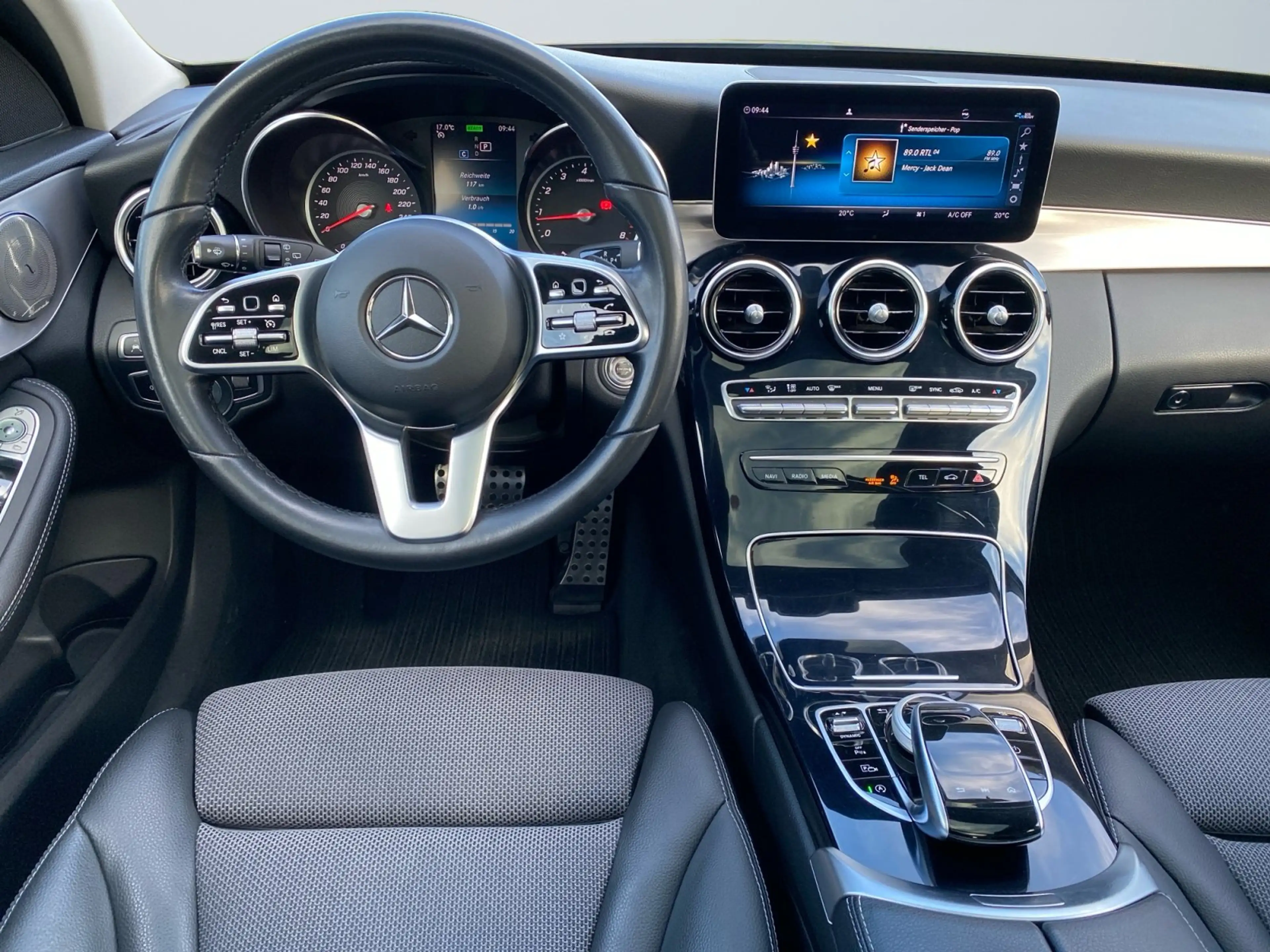 Mercedes-Benz C 200 Avantgarde 4Matic TEMP+NAVI+KAM+SHZ+DAB — photo 8