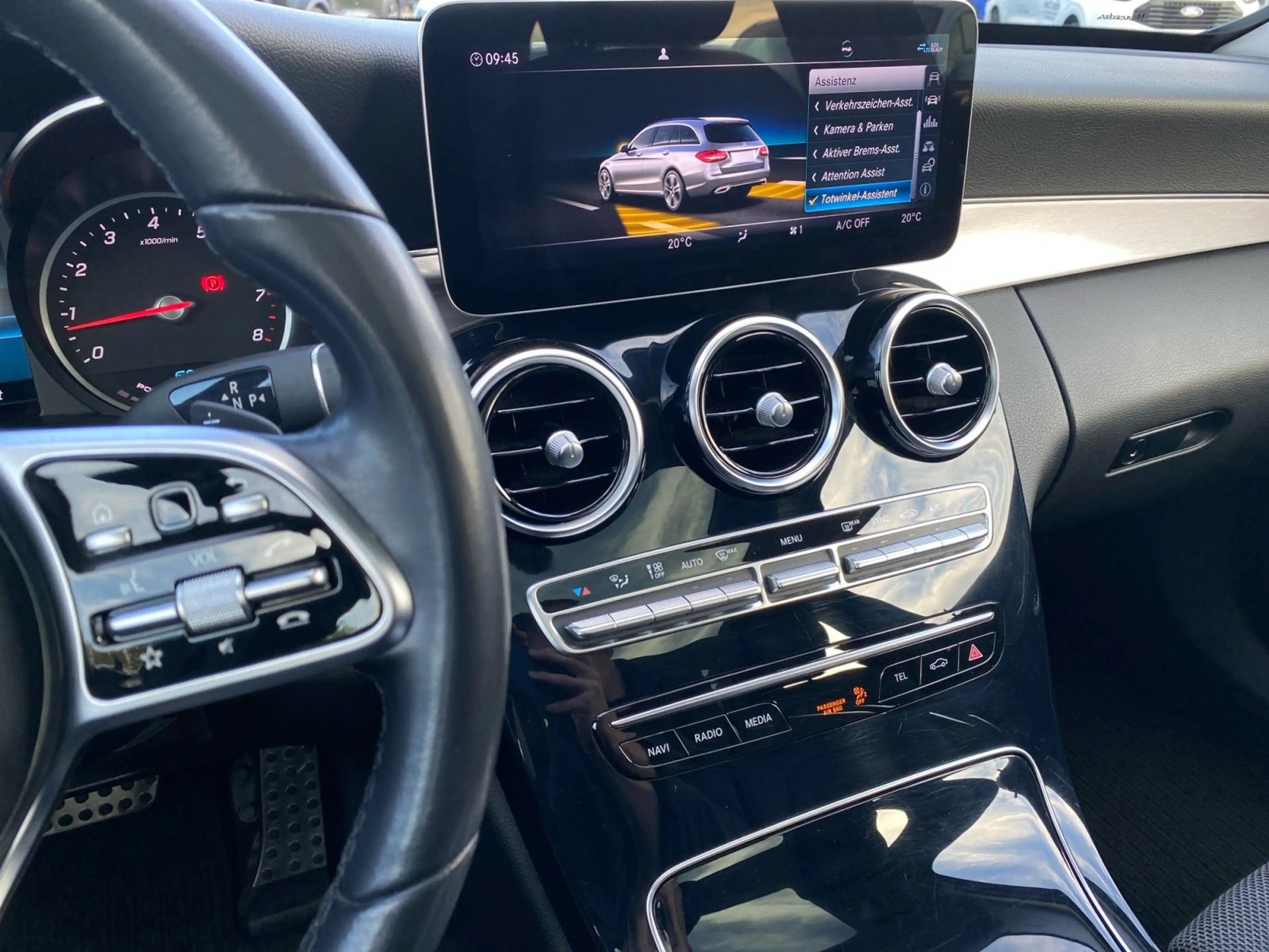 Mercedes-Benz C 200 Avantgarde 4Matic TEMP+NAVI+KAM+SHZ+DAB — photo 22
