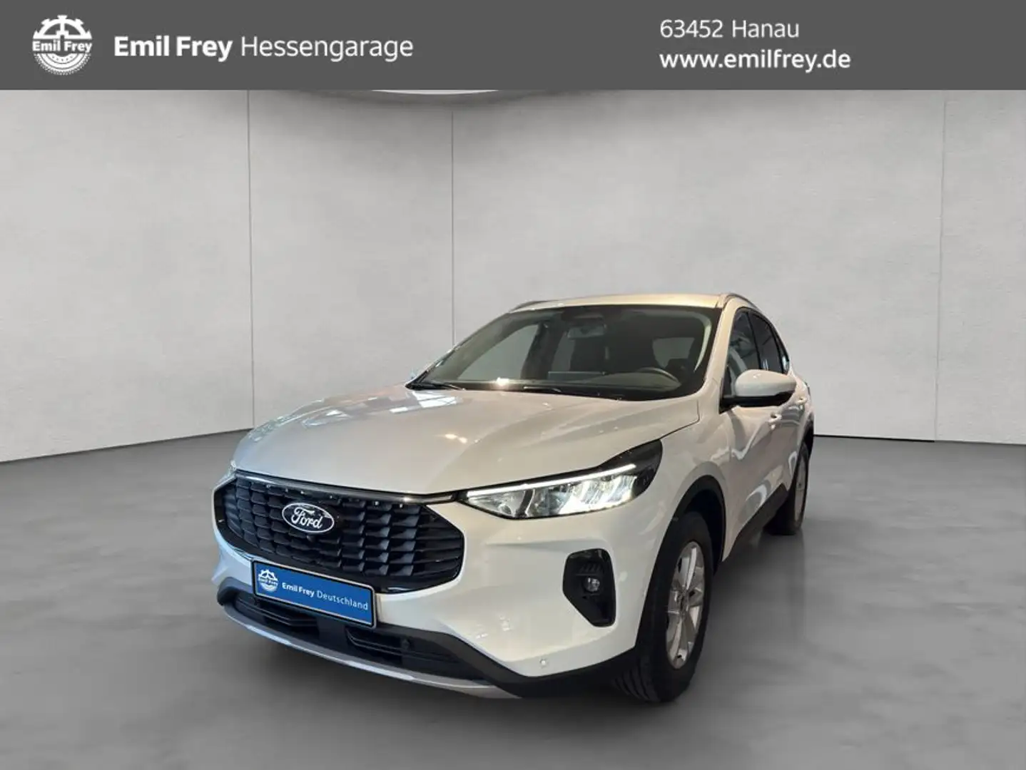 Ford Kuga 1.5 EcoBoost TITANIUM 110 kW, 5-türig Wit - 1