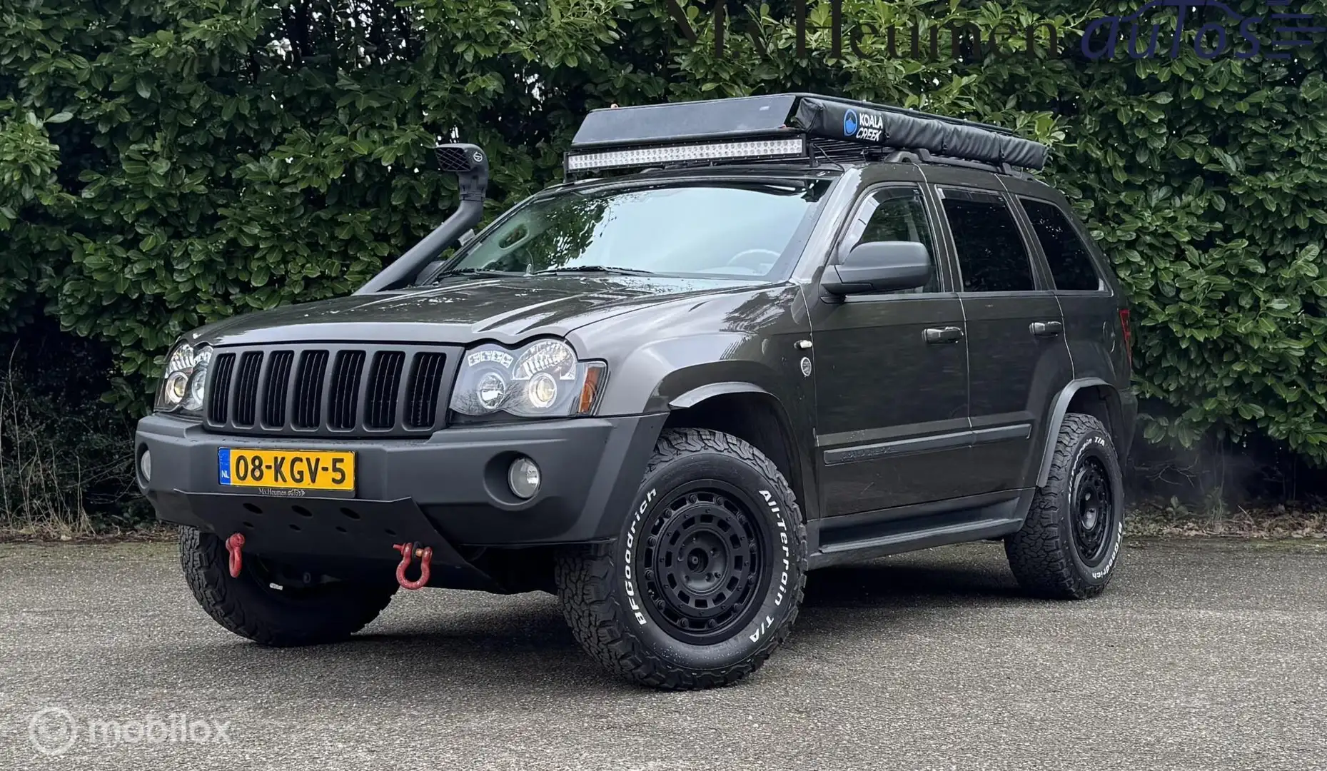 Jeep Grand Cherokee 5.7 V8 Hemi Overland LPG Uniek Grau - 1
