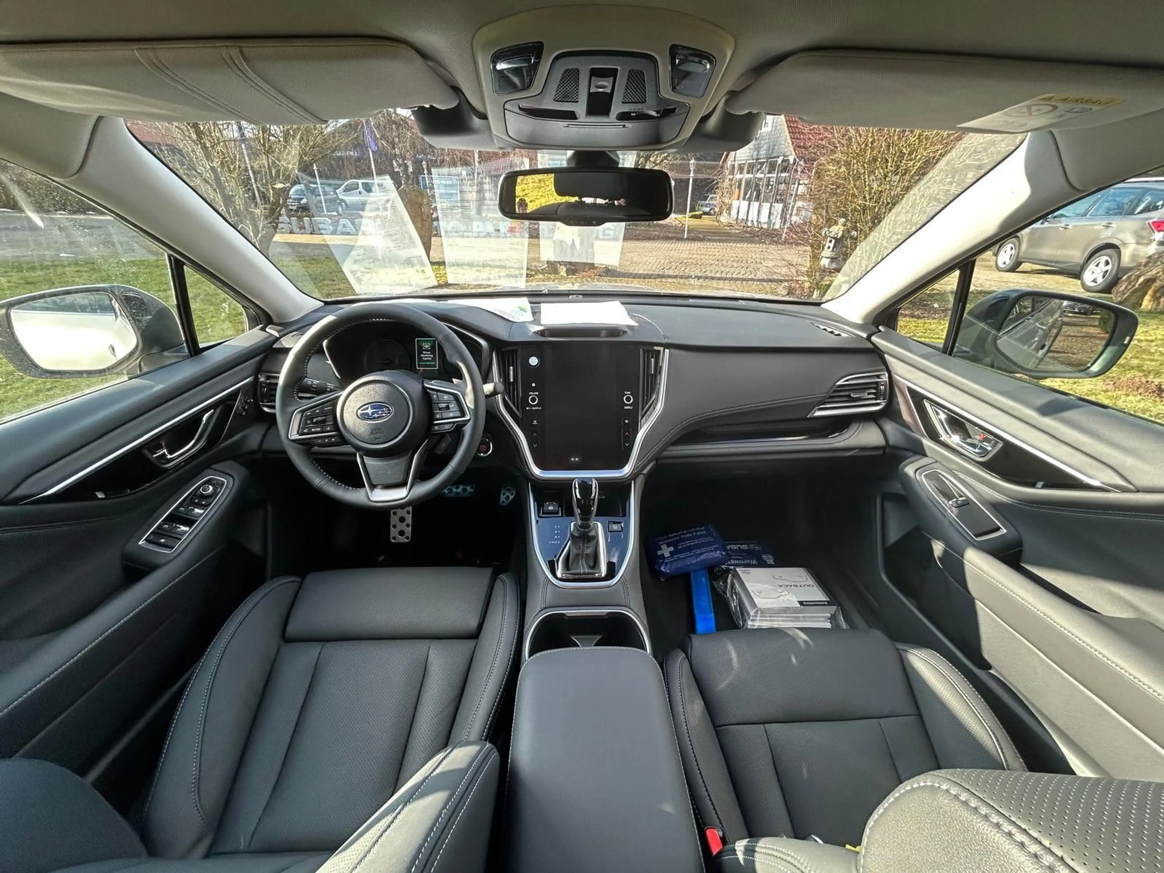Subaru OUTBACK 2.5i Platinum Lineartronic Modell 2025 — photo 13