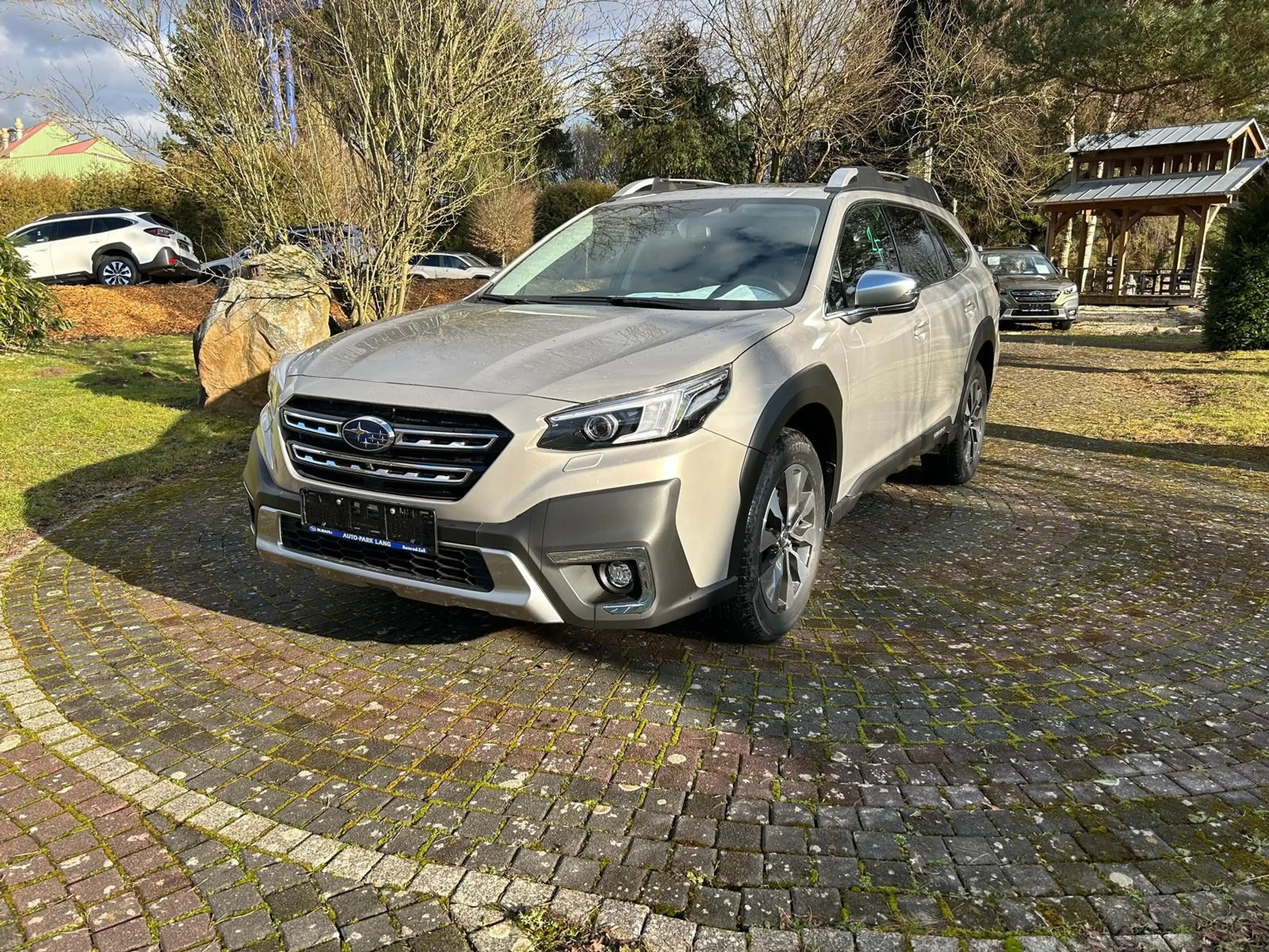 Subaru OUTBACK 2.5i Platinum Lineartronic Modell 2025