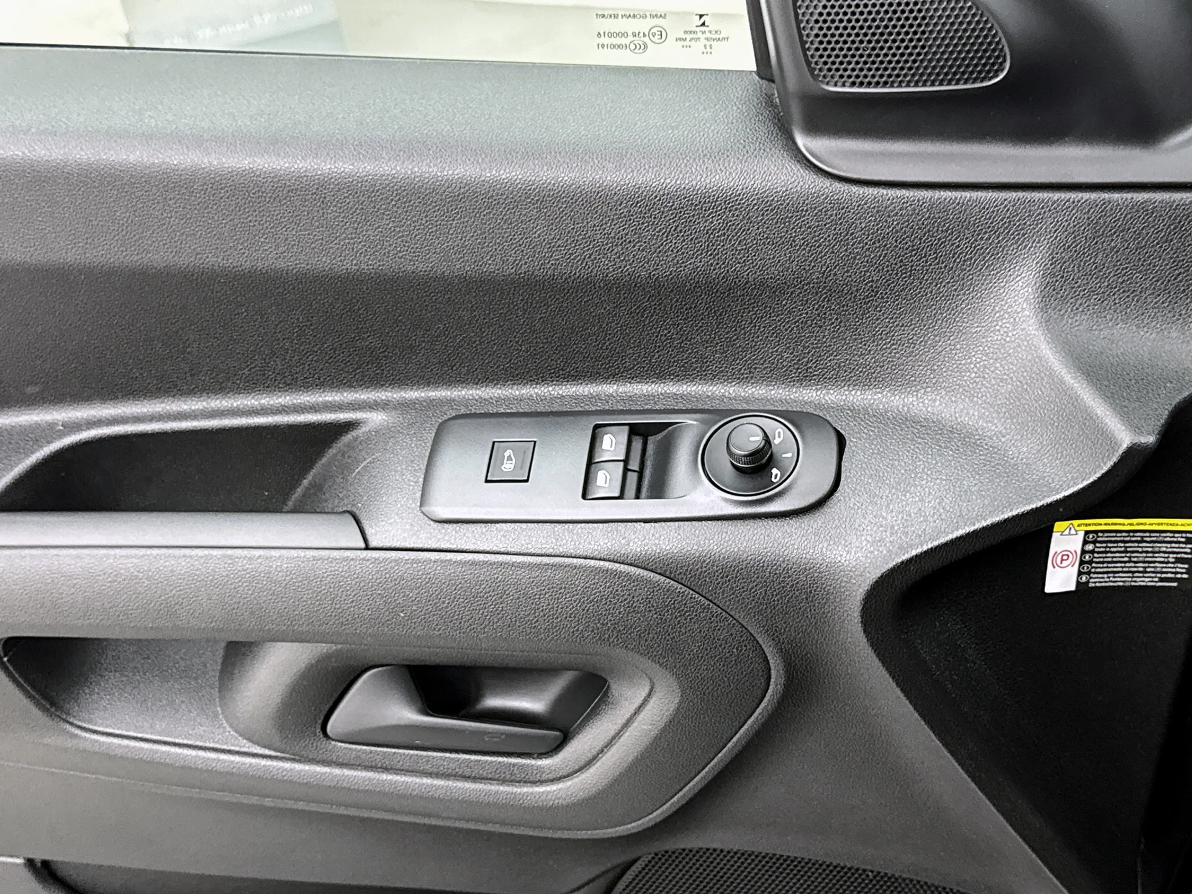 Toyota Proace City 1.5 D-4D Automaat 131pk Camera Carplay Trekhaak Cr — photo 28