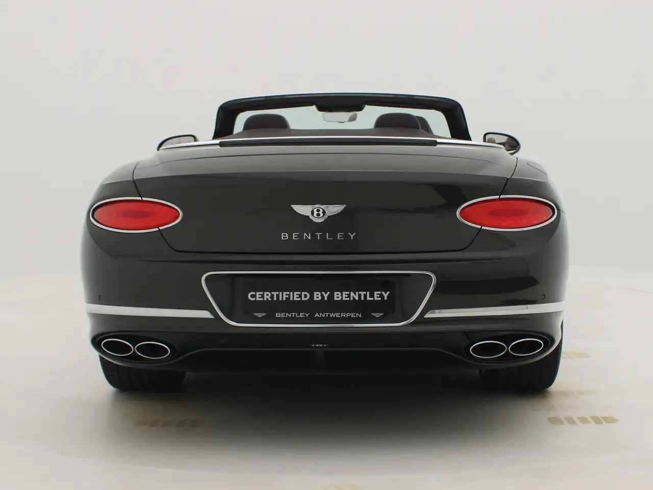 Bentley Continental GTC 2022