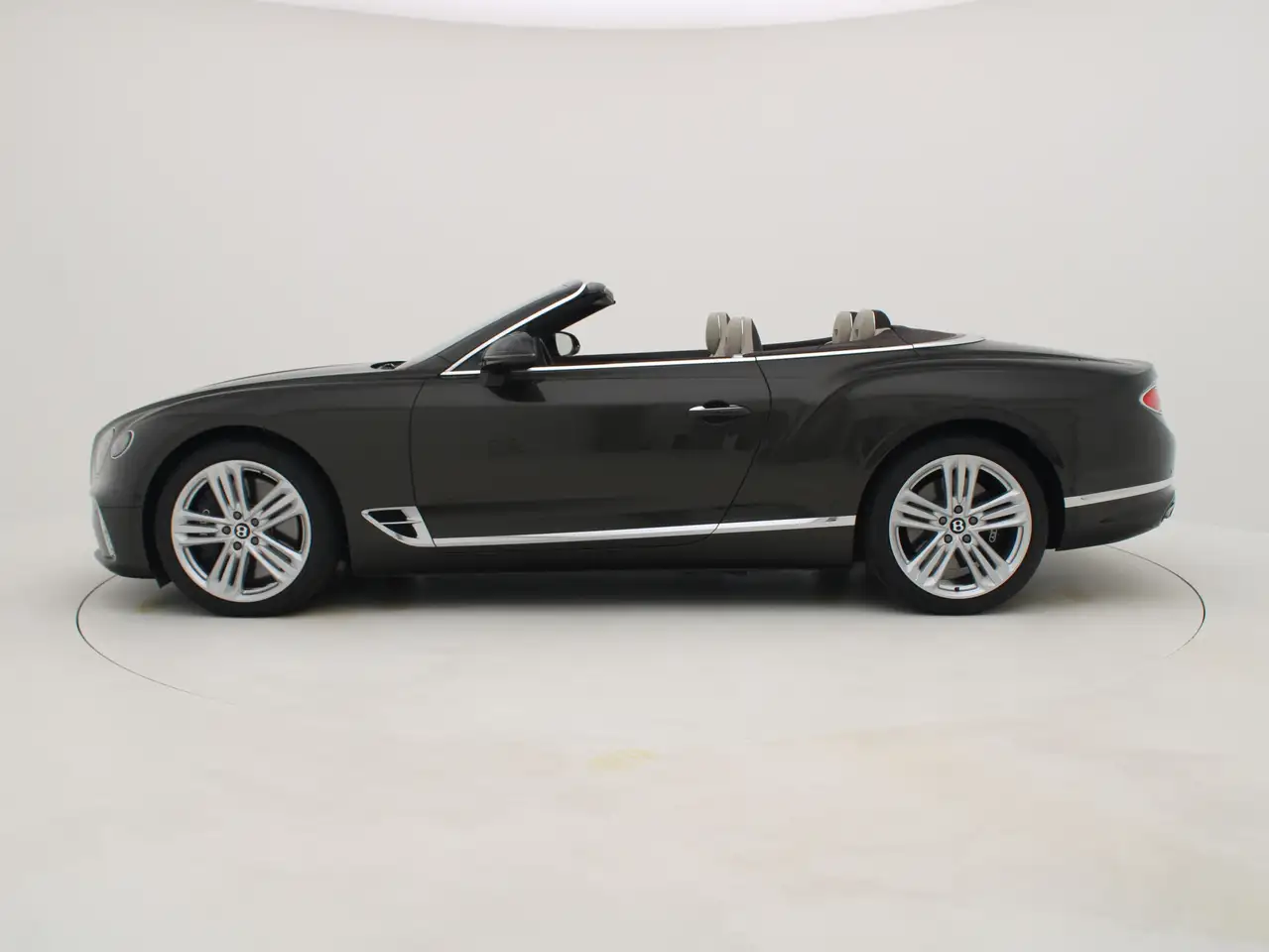 Bentley Continental GTC 2022