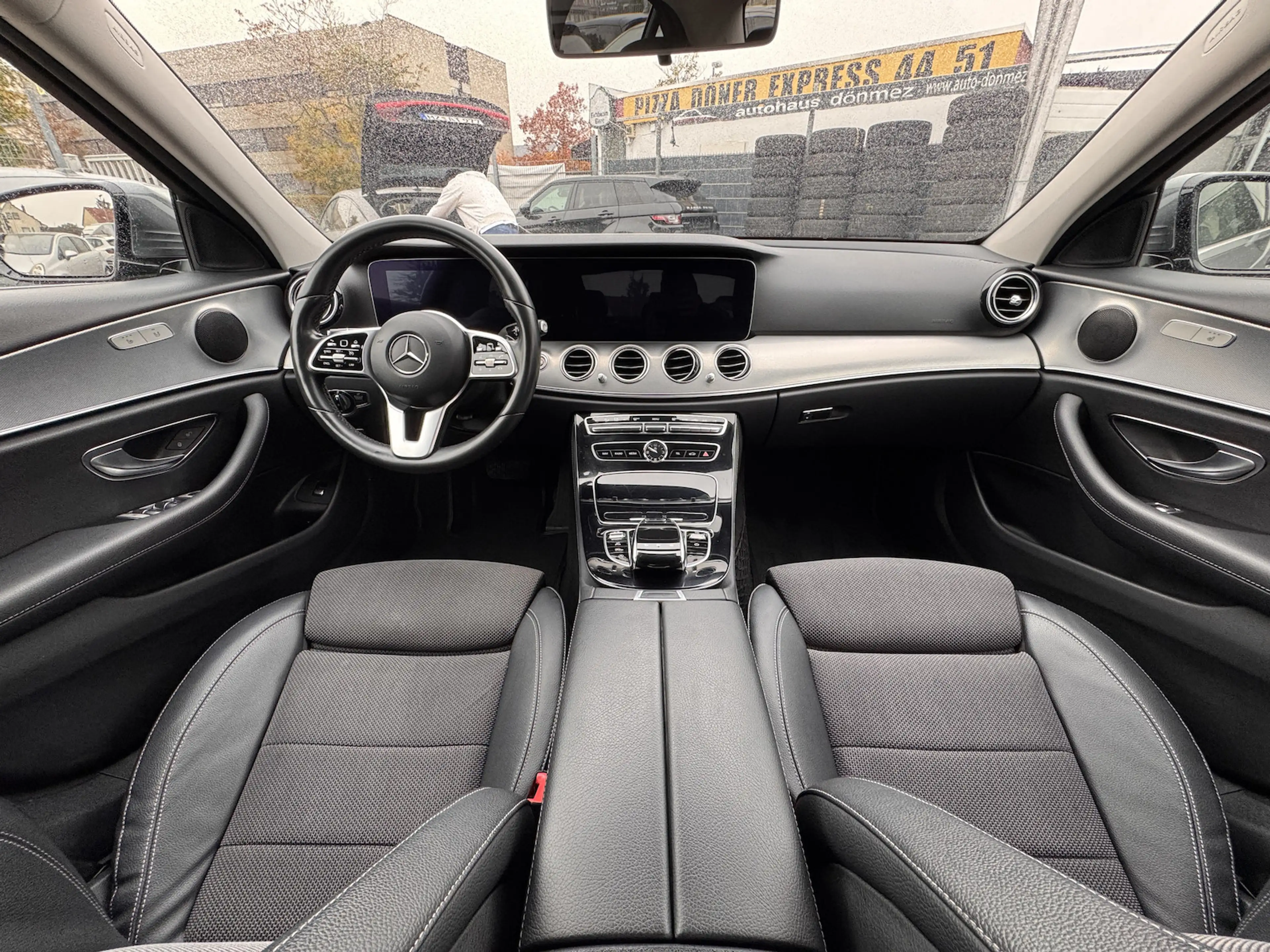 Mercedes-Benz E 400 d 4Matic Avantgarde COMAND RFKA WIDESCREEN — photo 13