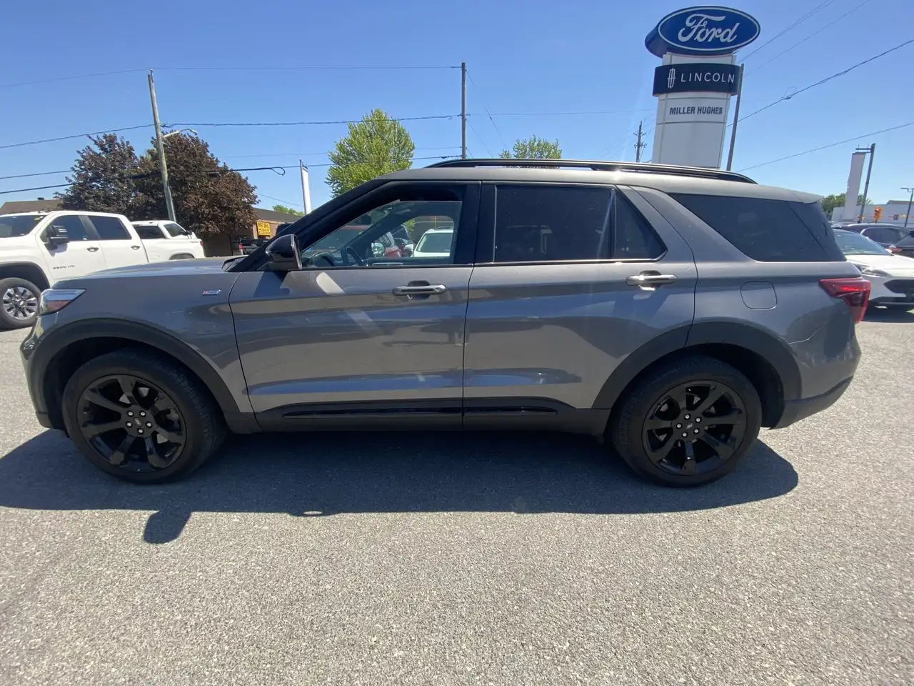 Ford Explorer снимка Ford Explorer