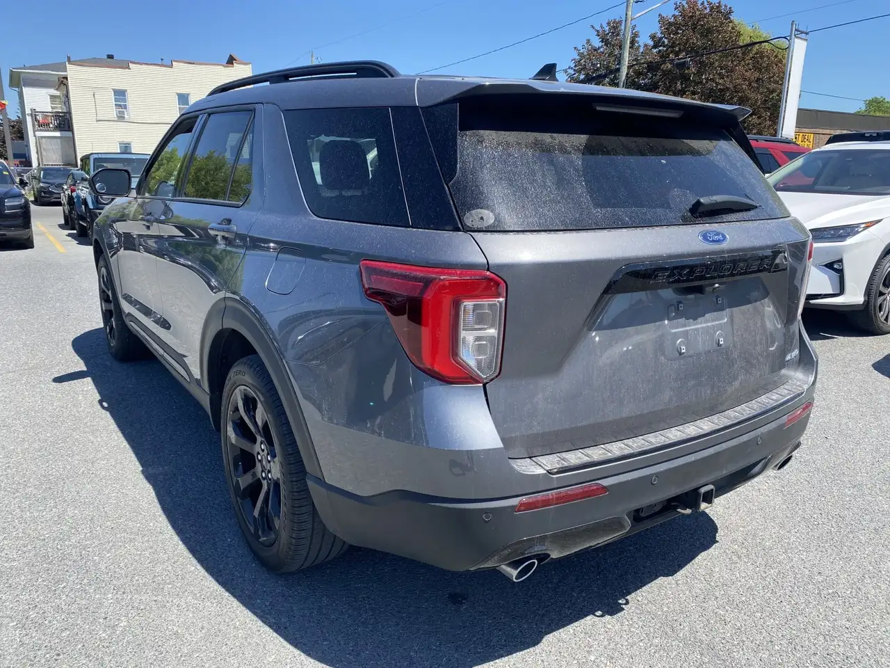 Ford Explorer снимка Ford Explorer