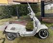 Vespa GTS Super 300 Parabrezza - thumbnail 3