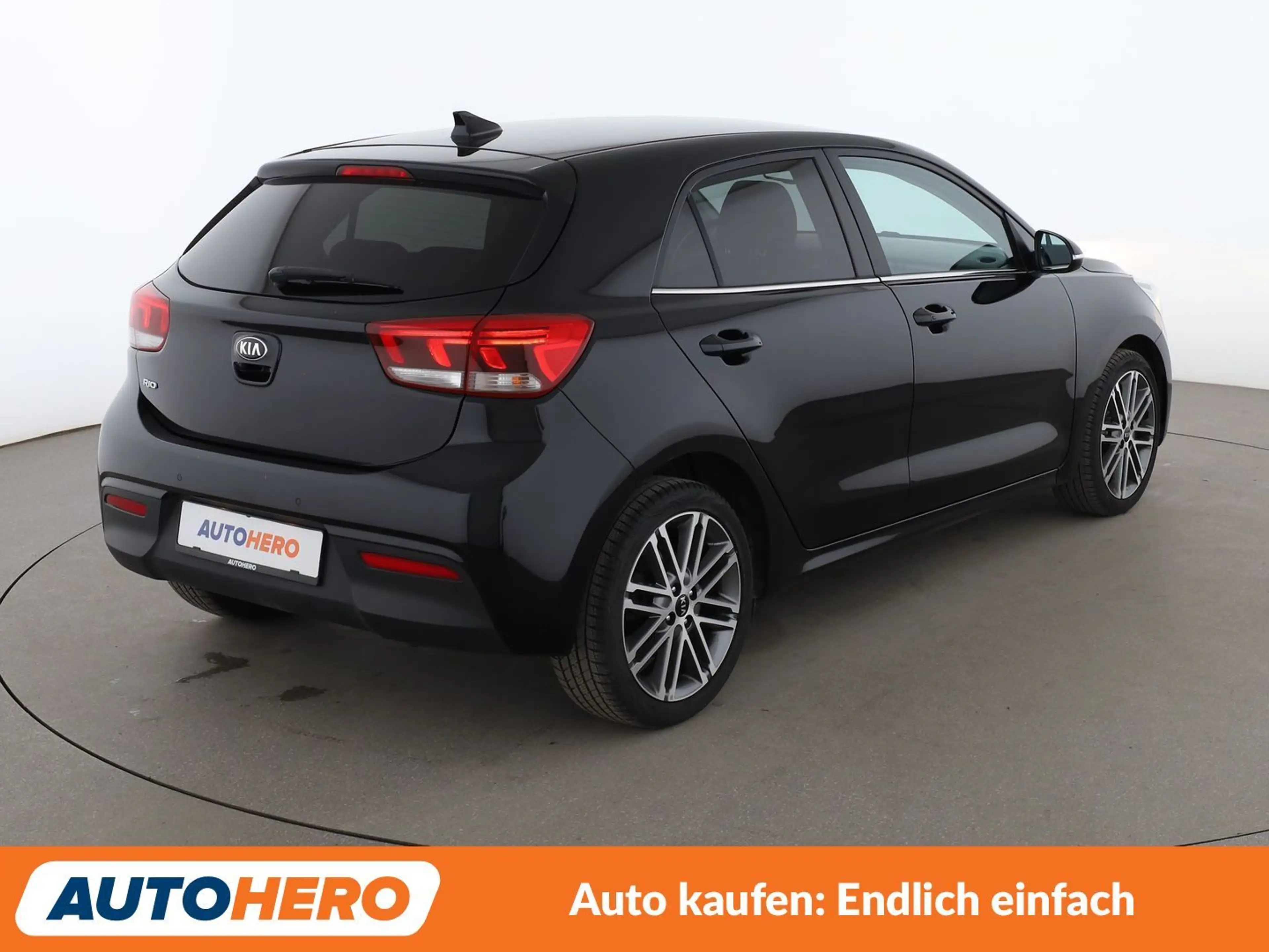 Kia Rio 1.4 Spirit Aut.*NAV*TEMPO*CAM*PDC*SHZ*ALU*KLIMA* — photo 6