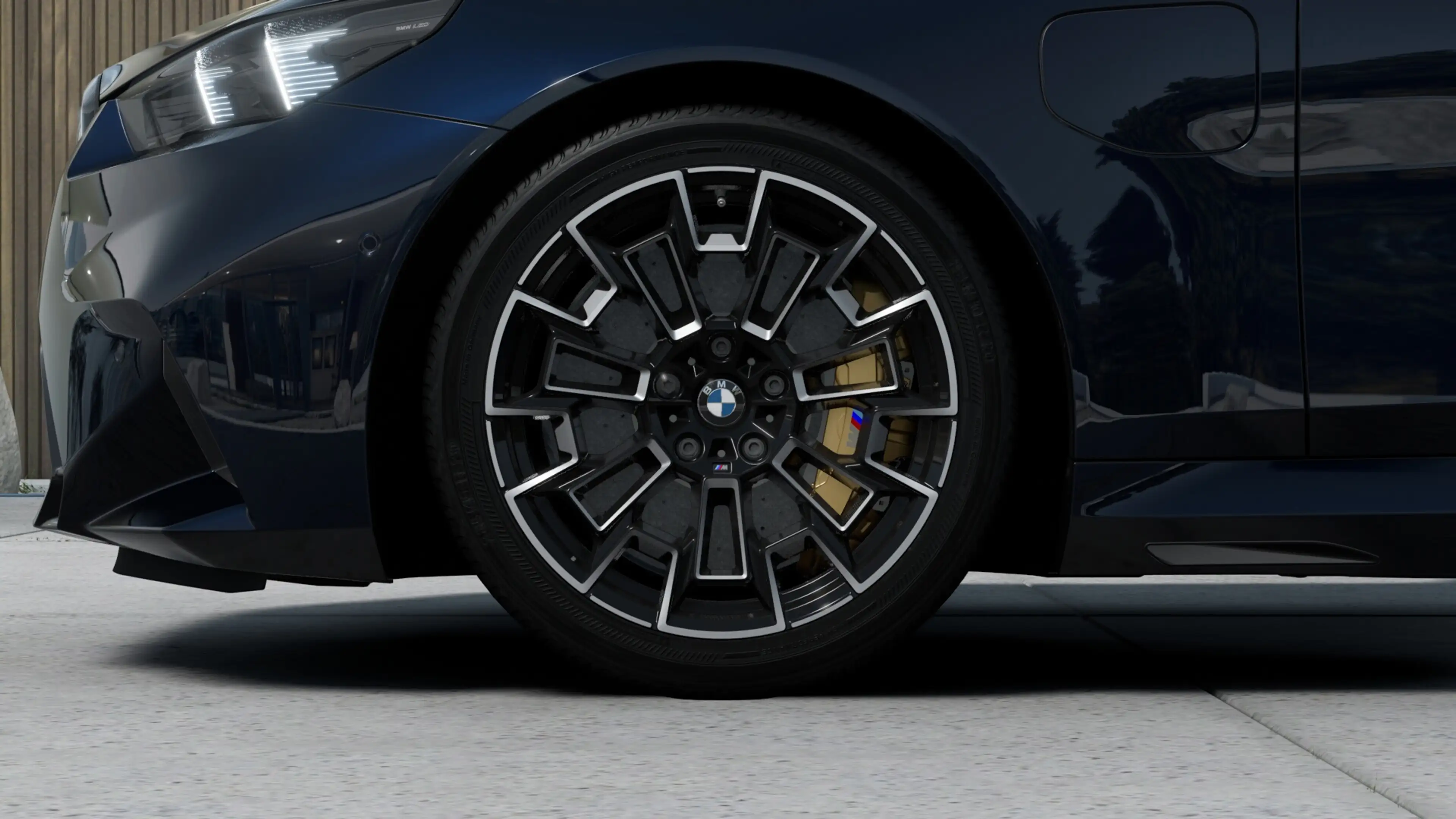 BMW M5 Touring Keramisch|Ultimate|Carbon|Pano|B&W|Driving — photo 4