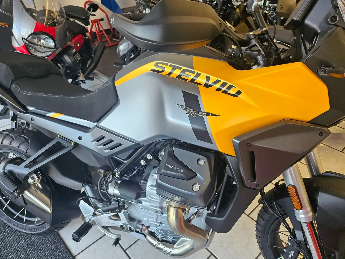 Moto Guzzi Stelvio 1000 PFF EURO 5 + - 1