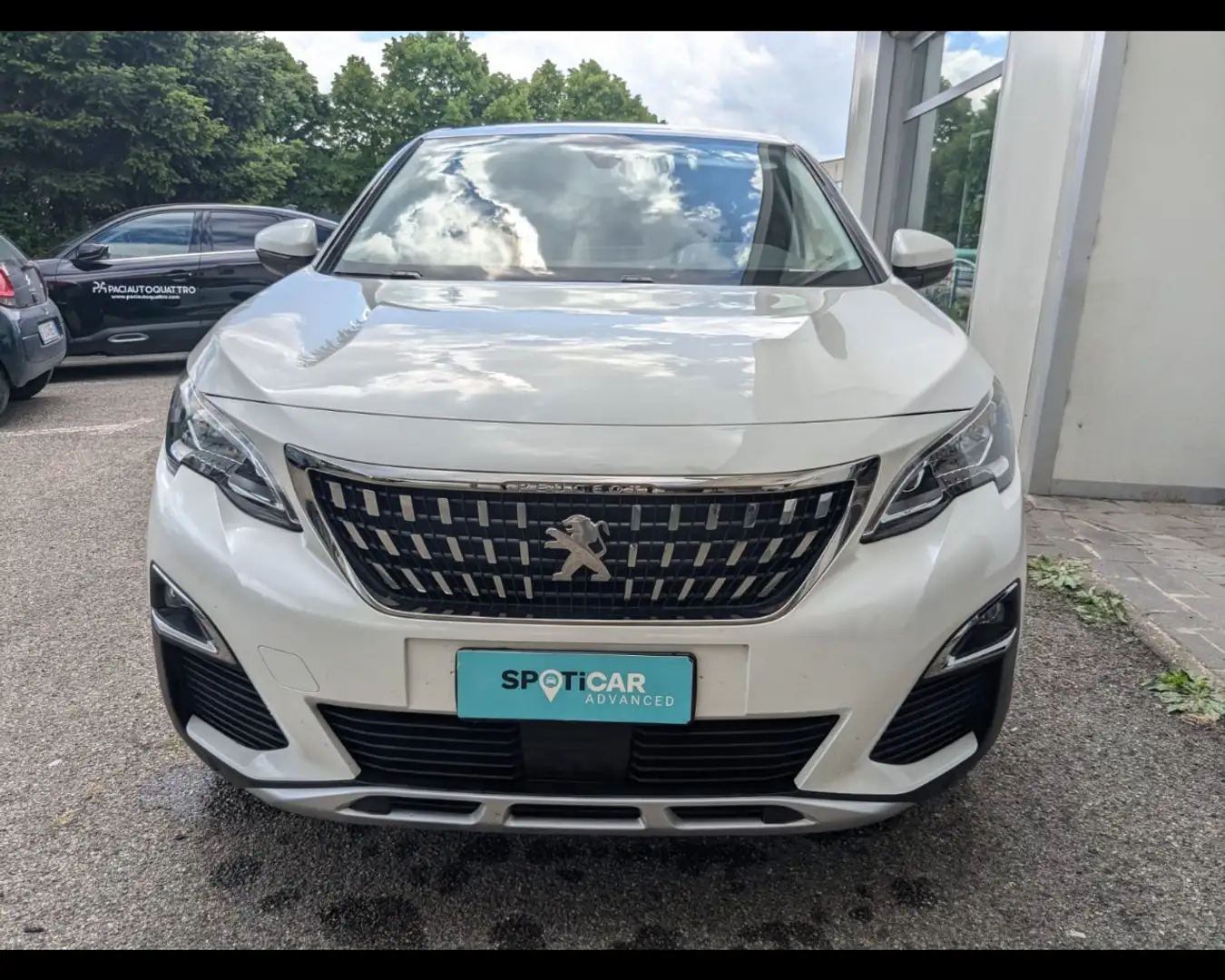Peugeot 3008 1.2 PureTech Turbo Allure Blanco - 2