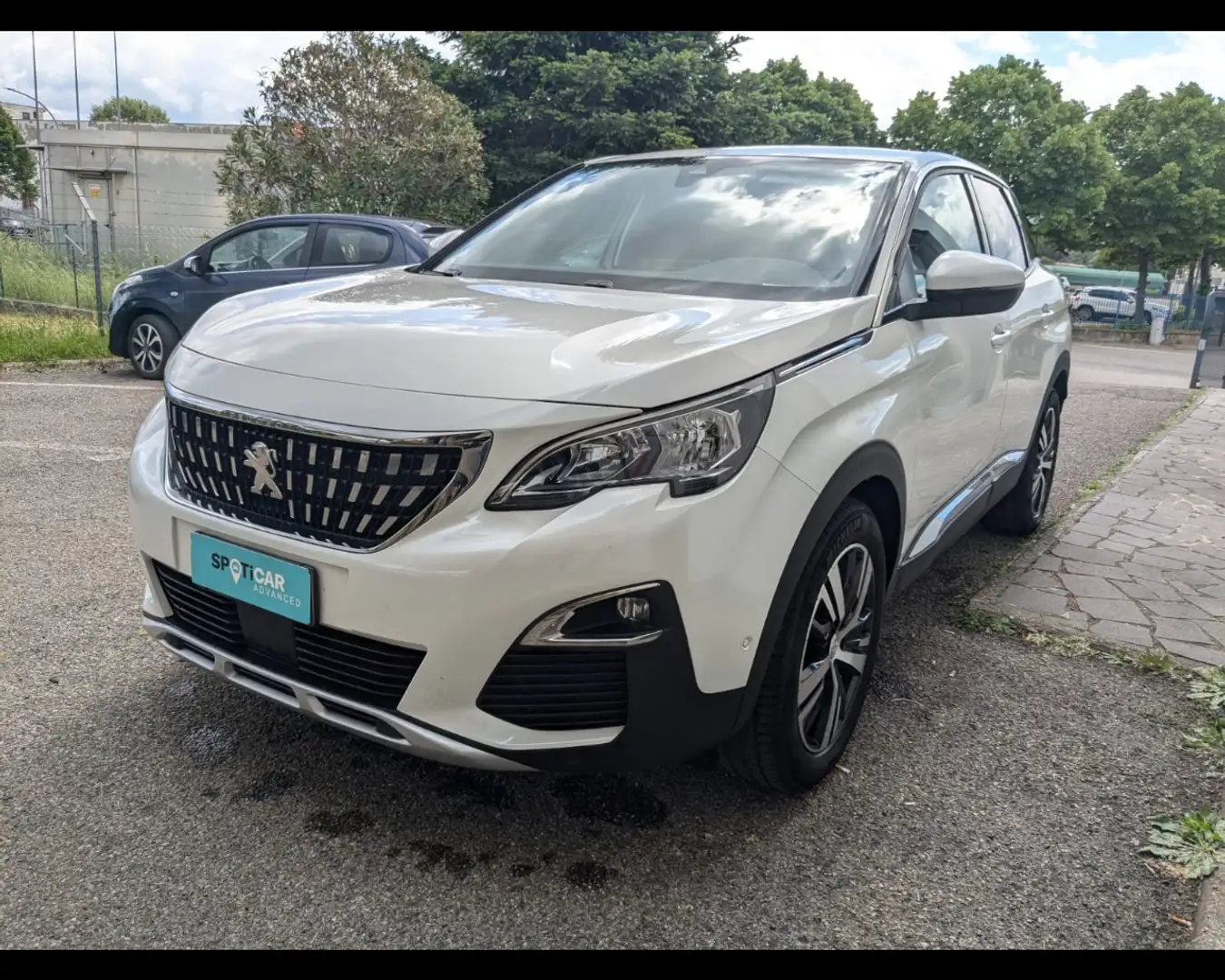 Peugeot 3008 1.2 PureTech Turbo Allure Blanco - 1
