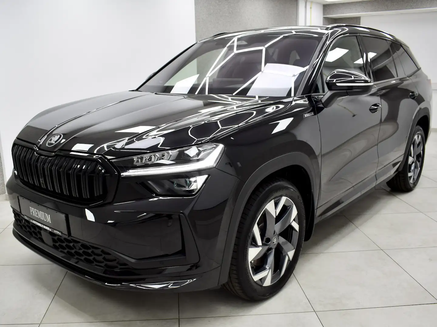 Skoda Kodiaq 2.0 TDI DSG 4x4 Sportline 7Sitzer HUD RCam Matrix Schwarz - 2