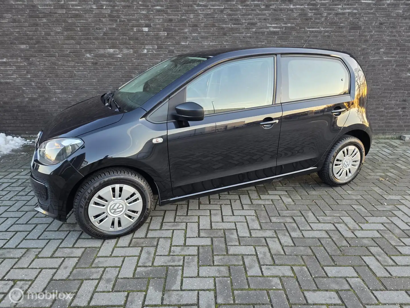 Volkswagen up! 1.0 move up! BlueMotion|Airco|2X Sleutel| Schwarz - 1