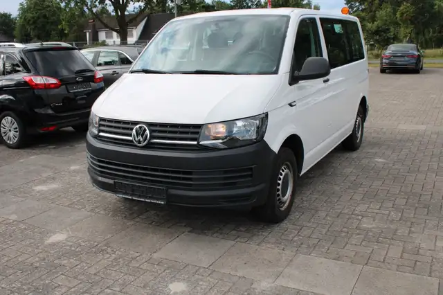 Volkswagen T6 Transporter 9-Sitzer