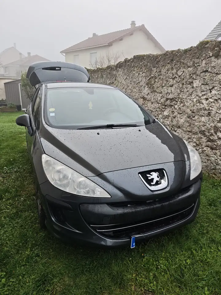 Peugeot 308 1.6 HDi 90ch Confort Pack