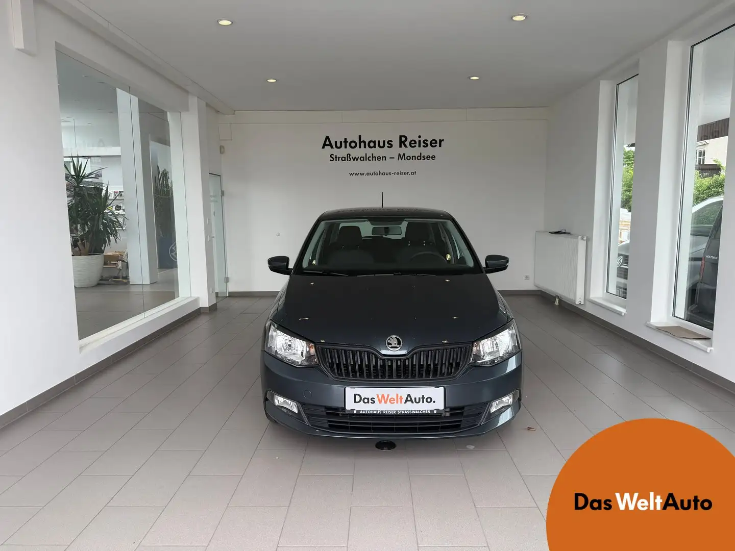 Skoda Fabia 25 Grau - 1