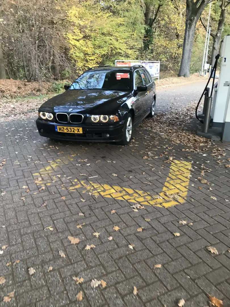 BMW 520 520i touring - 1