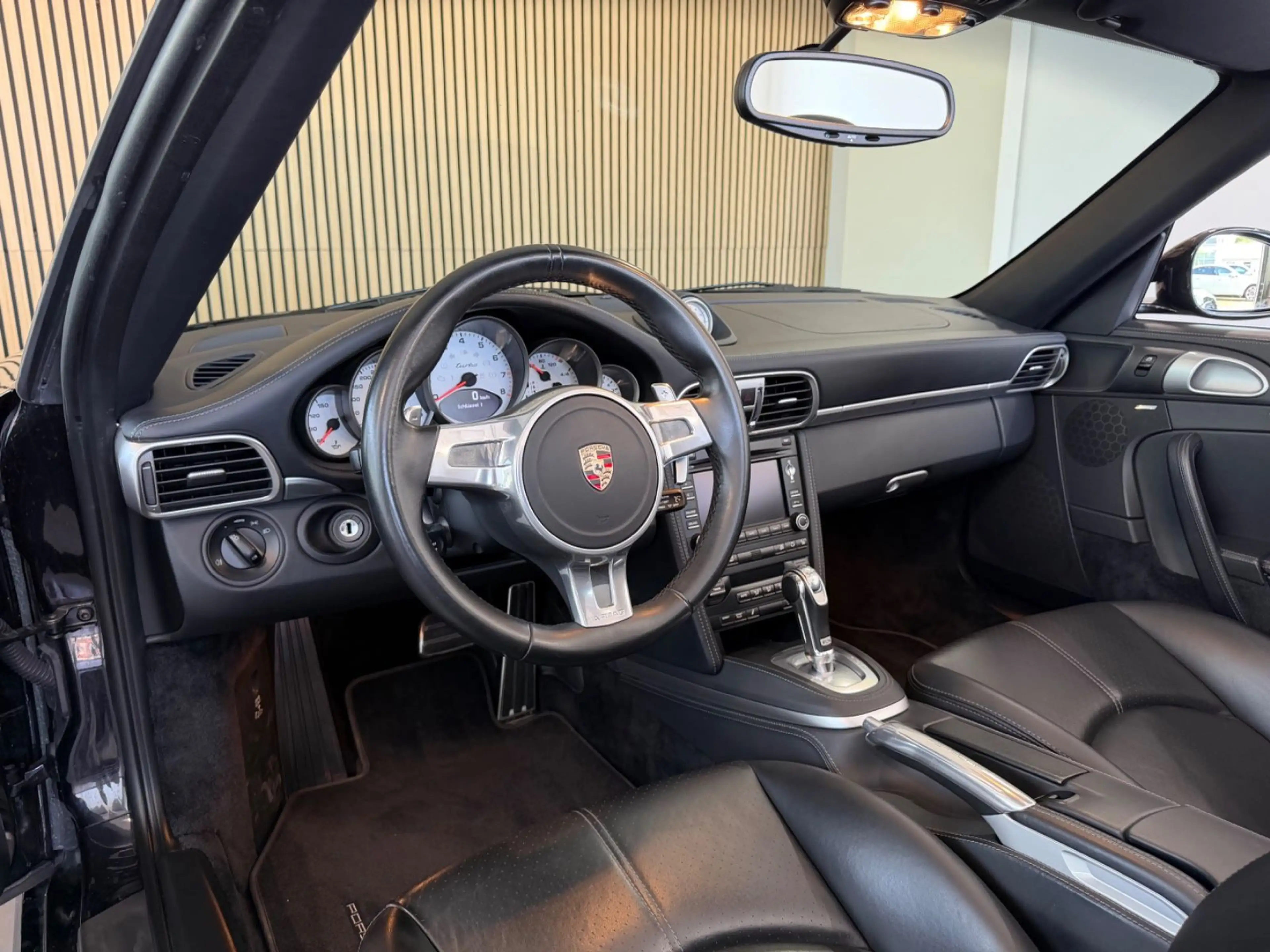 Porsche 997 Turbo Cabrio DEUTSCH/TOP-HISTORIE/SCHECKHEFT — photo 11
