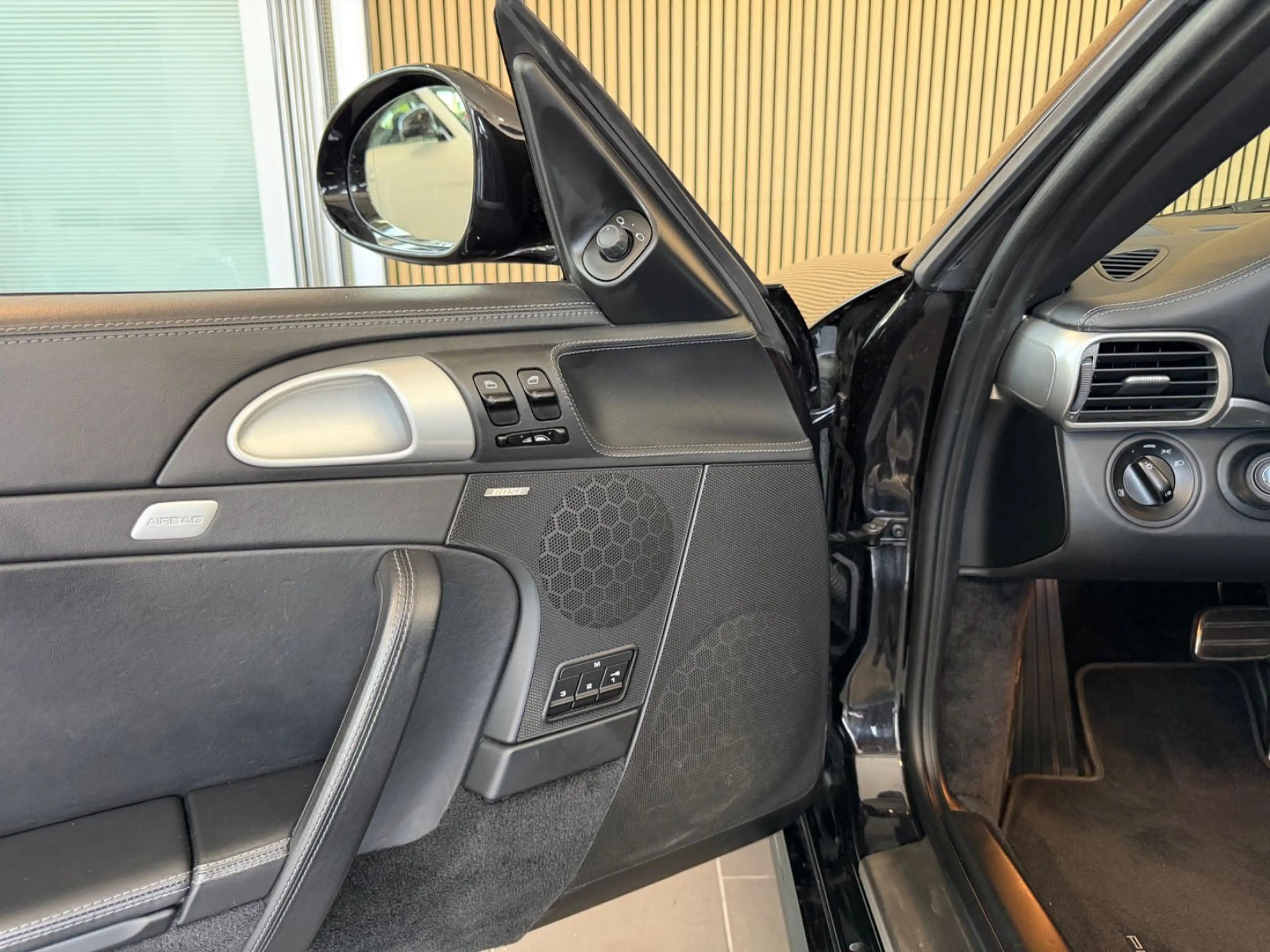 Porsche 997 Turbo Cabrio DEUTSCH/TOP-HISTORIE/SCHECKHEFT — photo 12