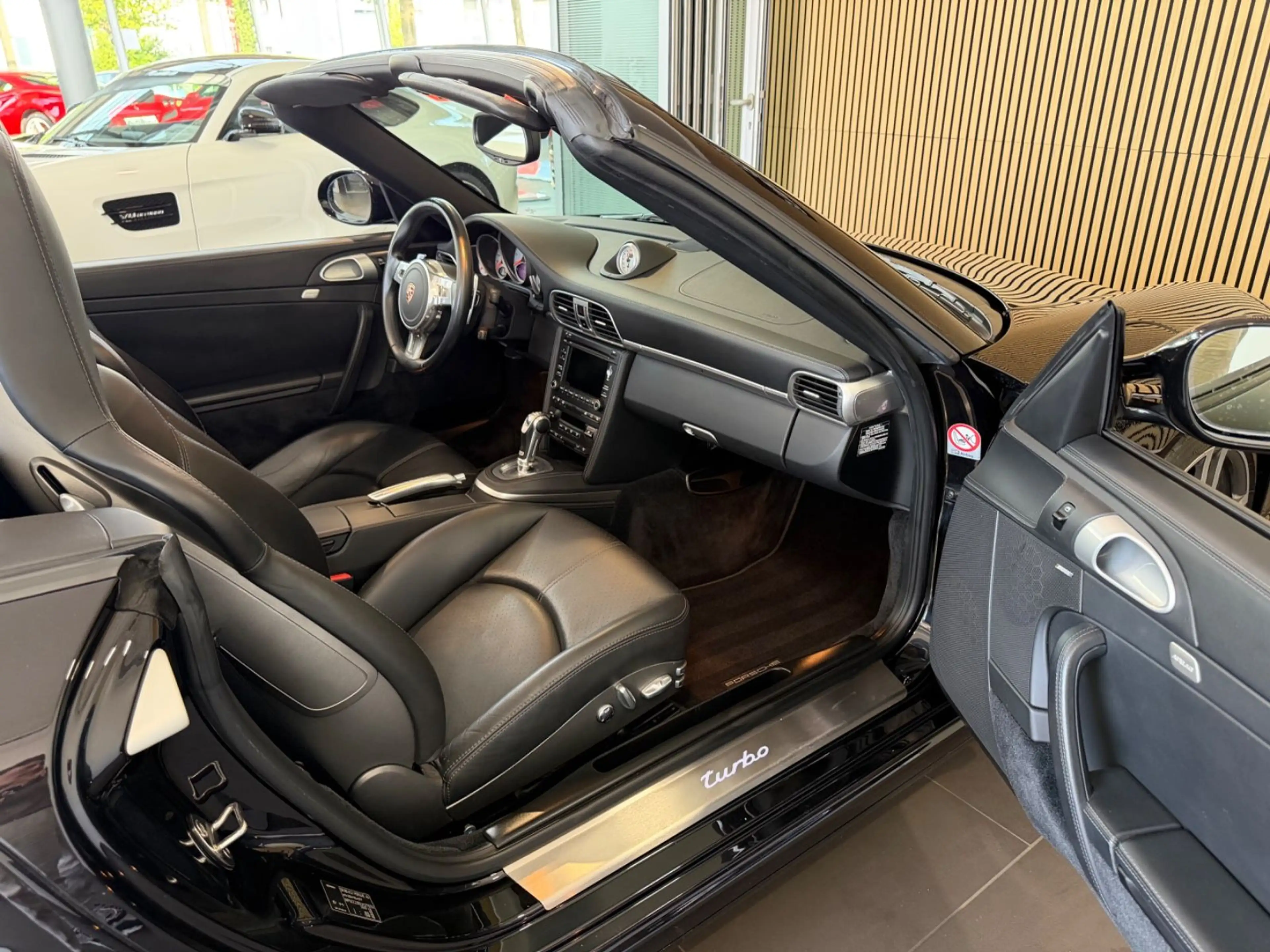 Porsche 997 Turbo Cabrio DEUTSCH/TOP-HISTORIE/SCHECKHEFT — photo 14