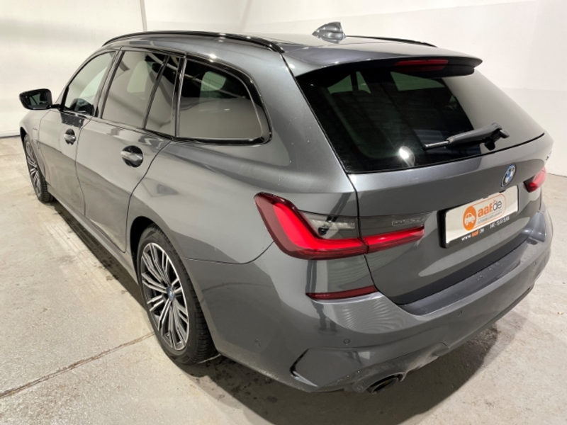 BMW 330 e Touring M Sport Automatik EU6 Leder LED Pano — photo 2