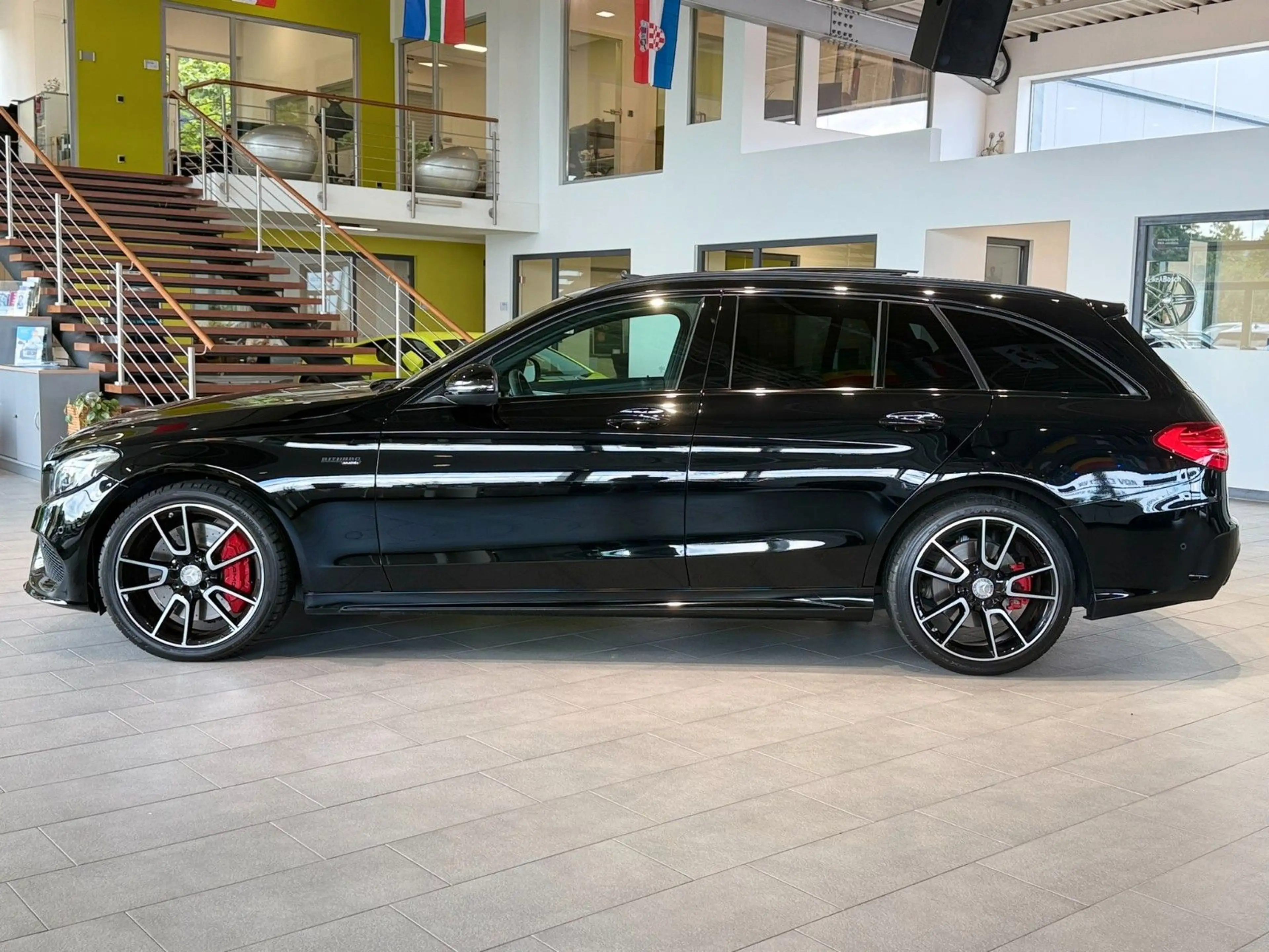Mercedes-Benz C 43 AMG 4Matic*Night-Paket*Memory*Carbon* — photo 3
