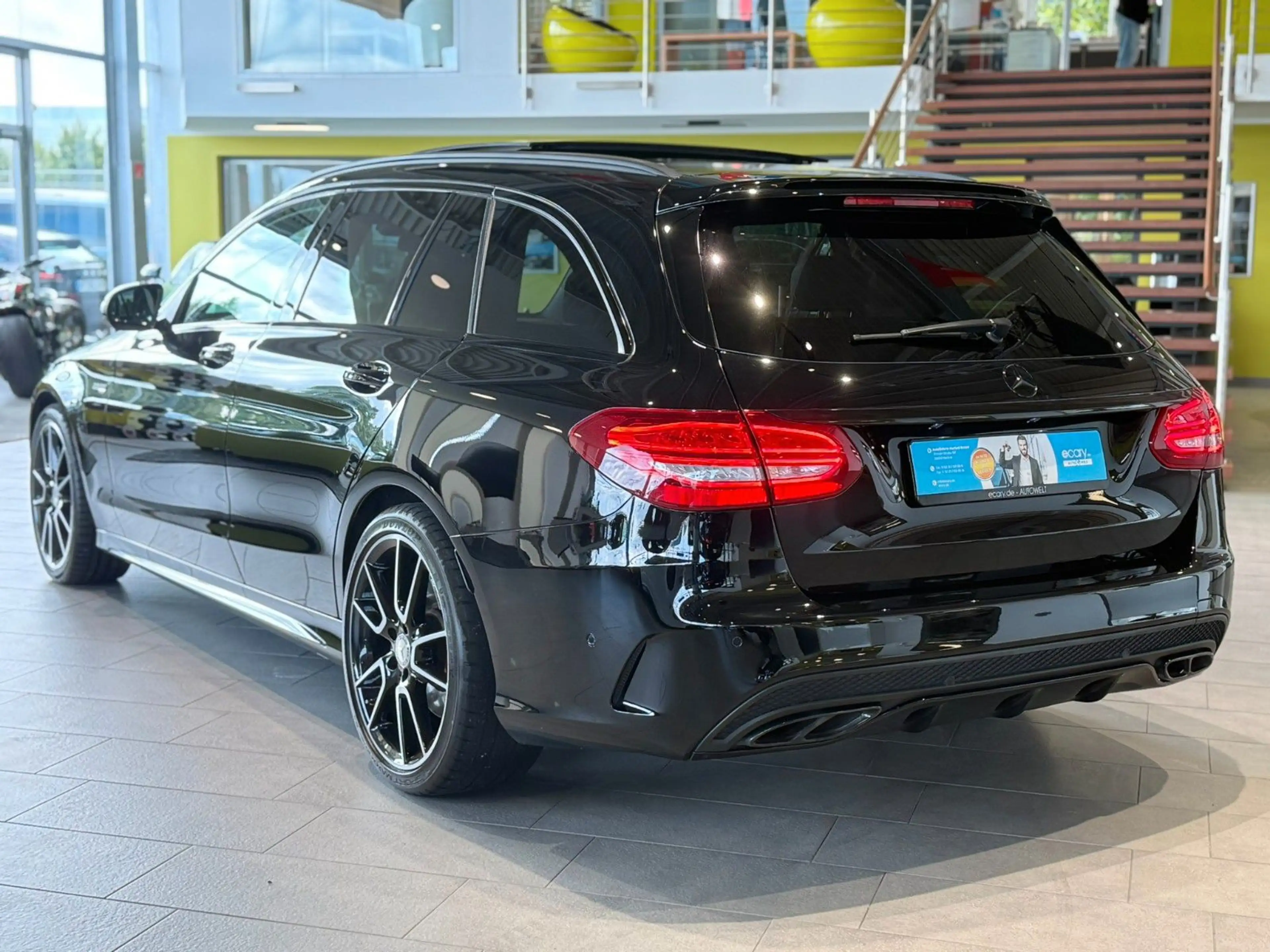 Mercedes-Benz C 43 AMG 4Matic*Night-Paket*Memory*Carbon* — photo 4