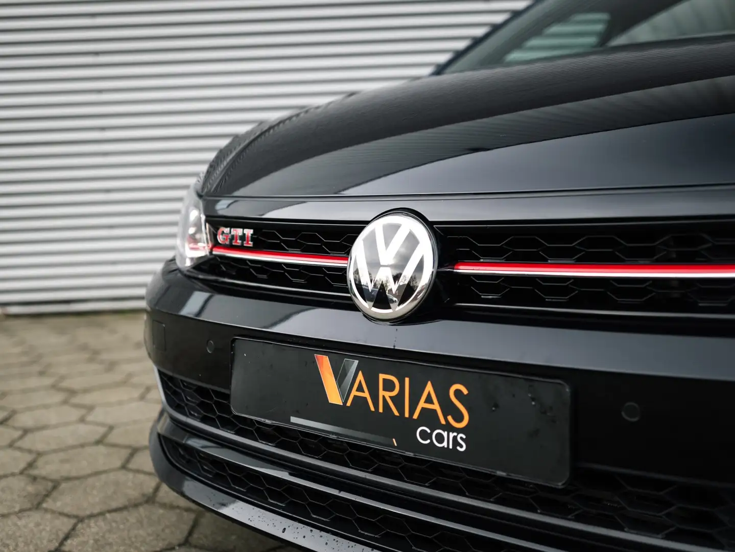 Volkswagen Polo GTI 2.0 TSI Virtual Dash Camera Beats Navi Zwart - 2