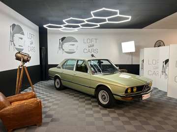 SERIE E12 528i