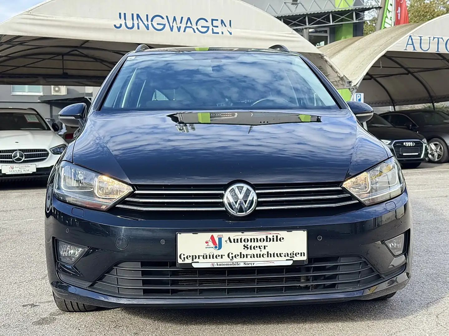 Volkswagen Golf Sportsvan 1,6 TDI Rabbit+Apple CarPlay+Sitzheizung vorne Schwarz - 2