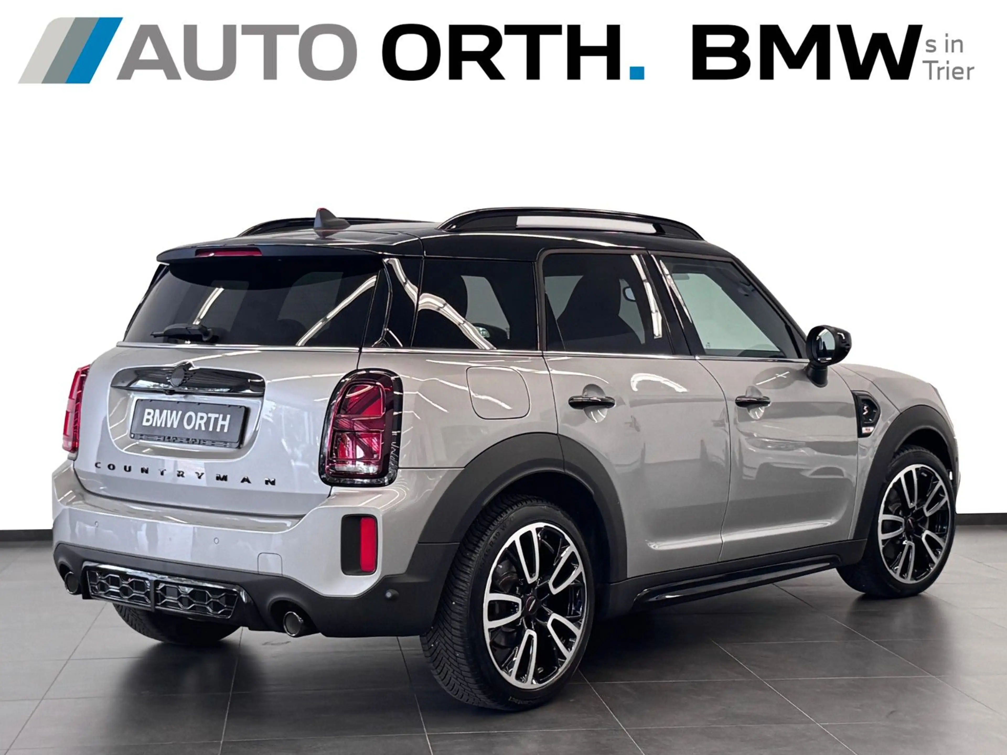 MINI Cooper Countryman Cooper S Countryman ALL4 AUT. JCW-TRIM PANO HUD — photo 2