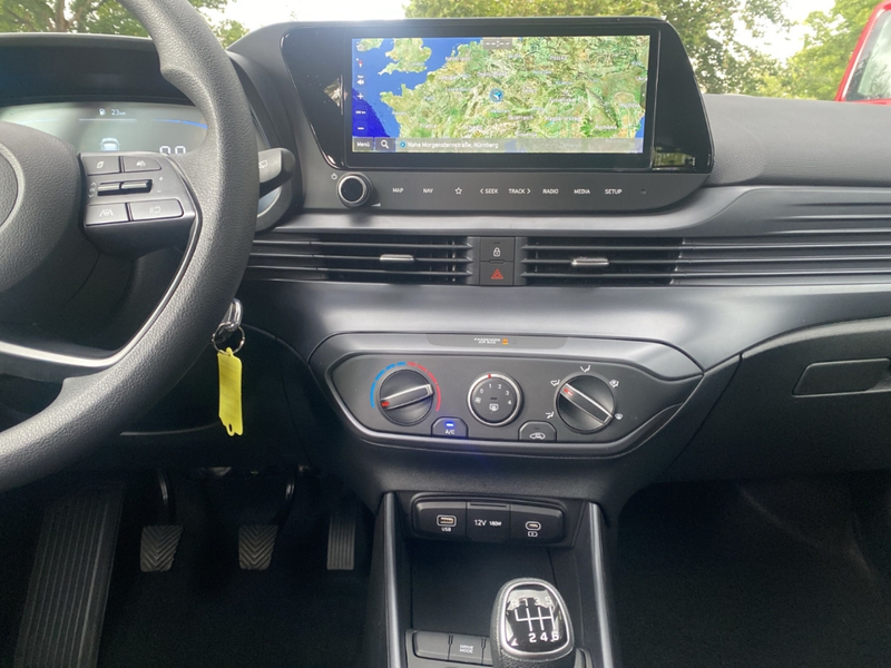 Hyundai i20 Select FL Cool & Sound Navi Klima — photo 10