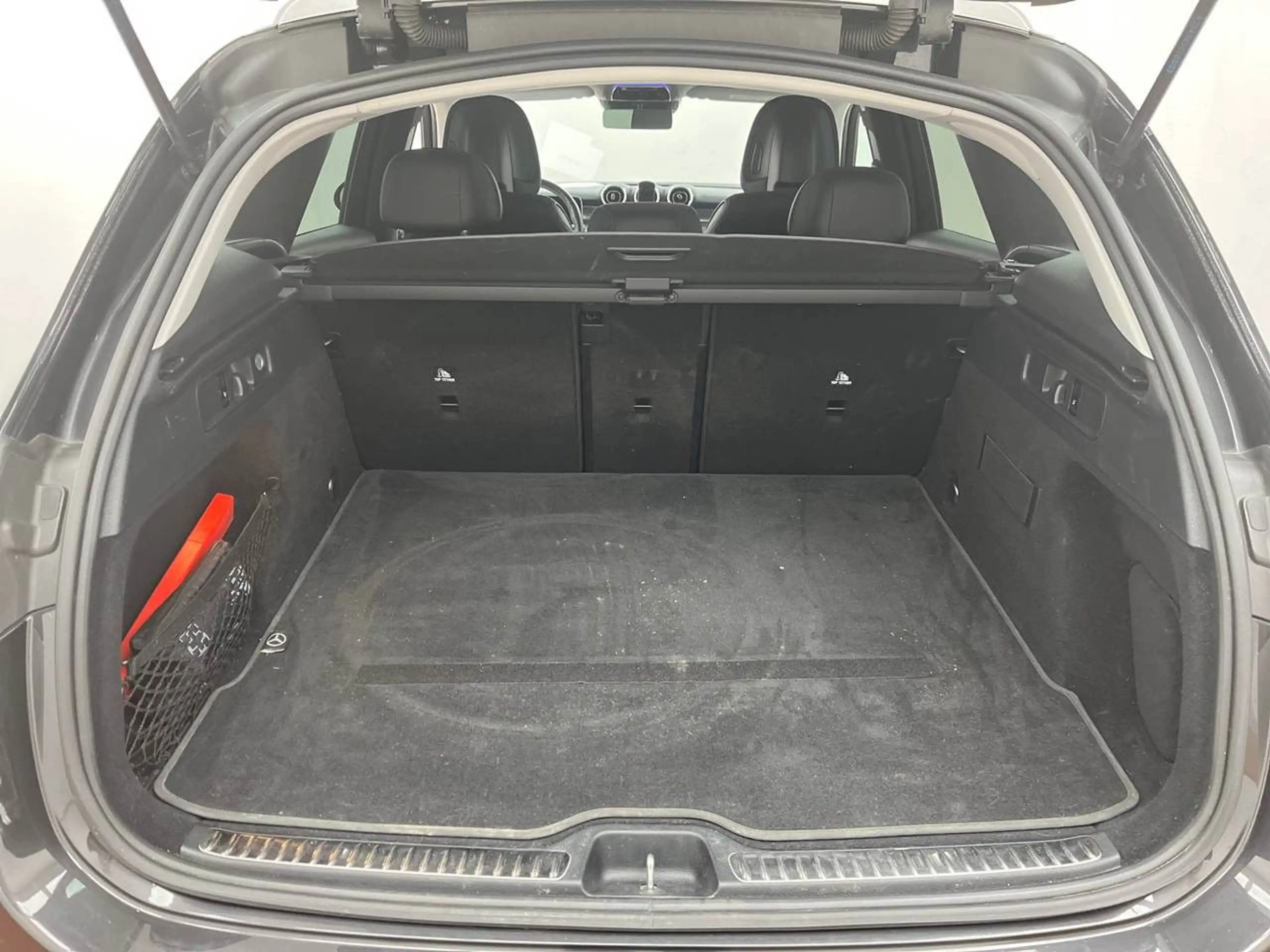 Mercedes-Benz GLC 220 d Distro*LED*Leder*Kamera*TW*SPUR*NaviTo — photo 20