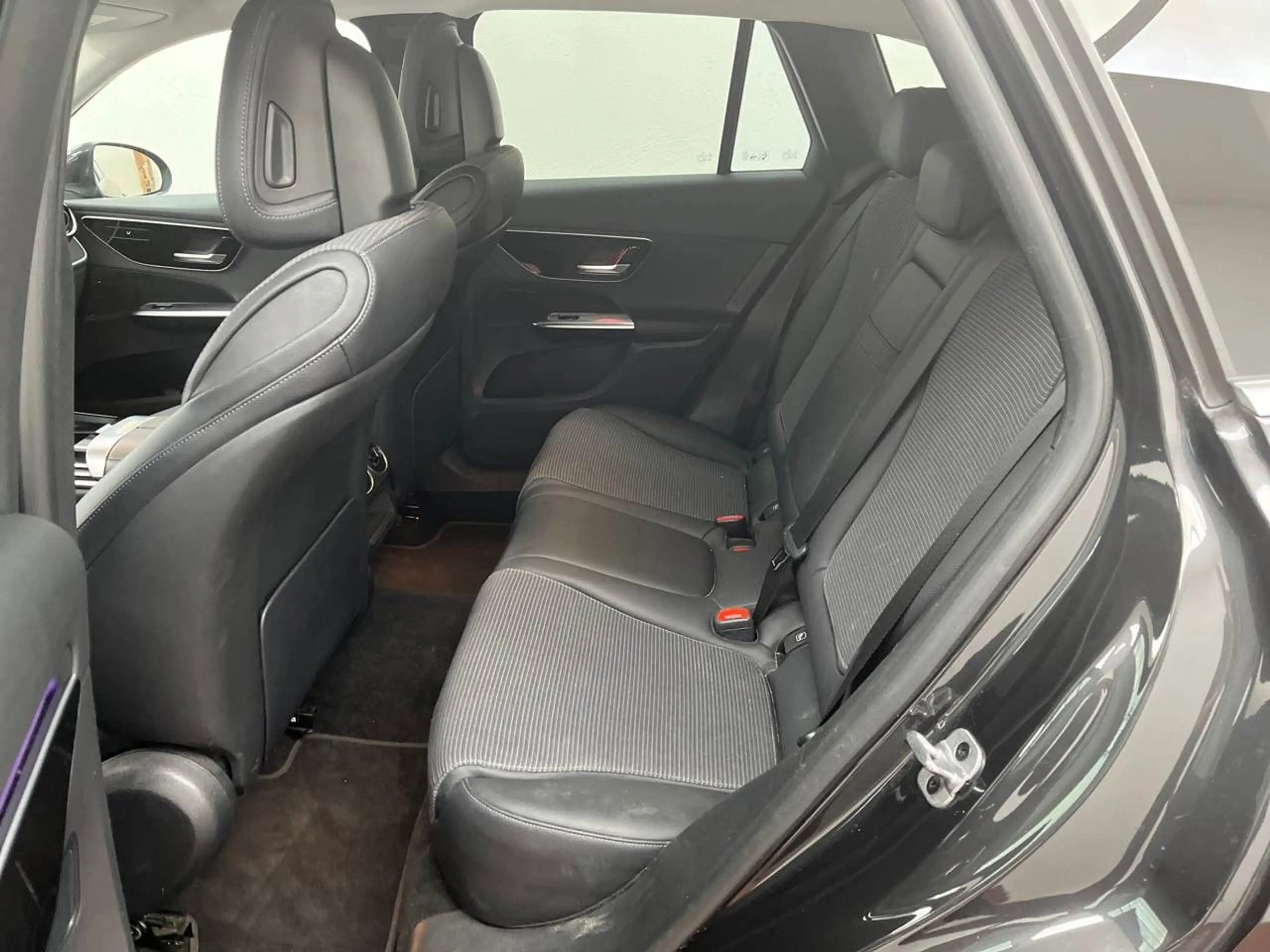 Mercedes-Benz GLC 220 d Distro*LED*Leder*Kamera*TW*SPUR*NaviTo — photo 18